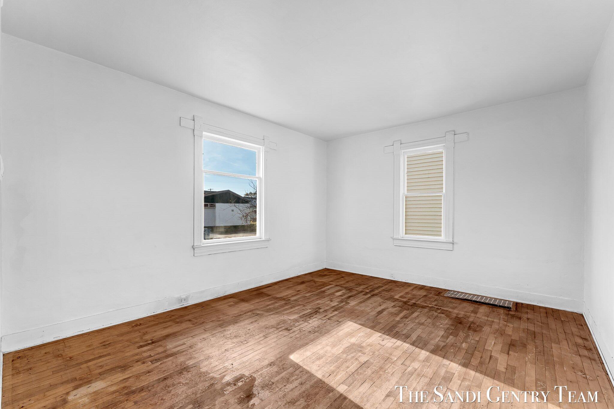 317 Elliott Avenue Grand Haven MI 49417