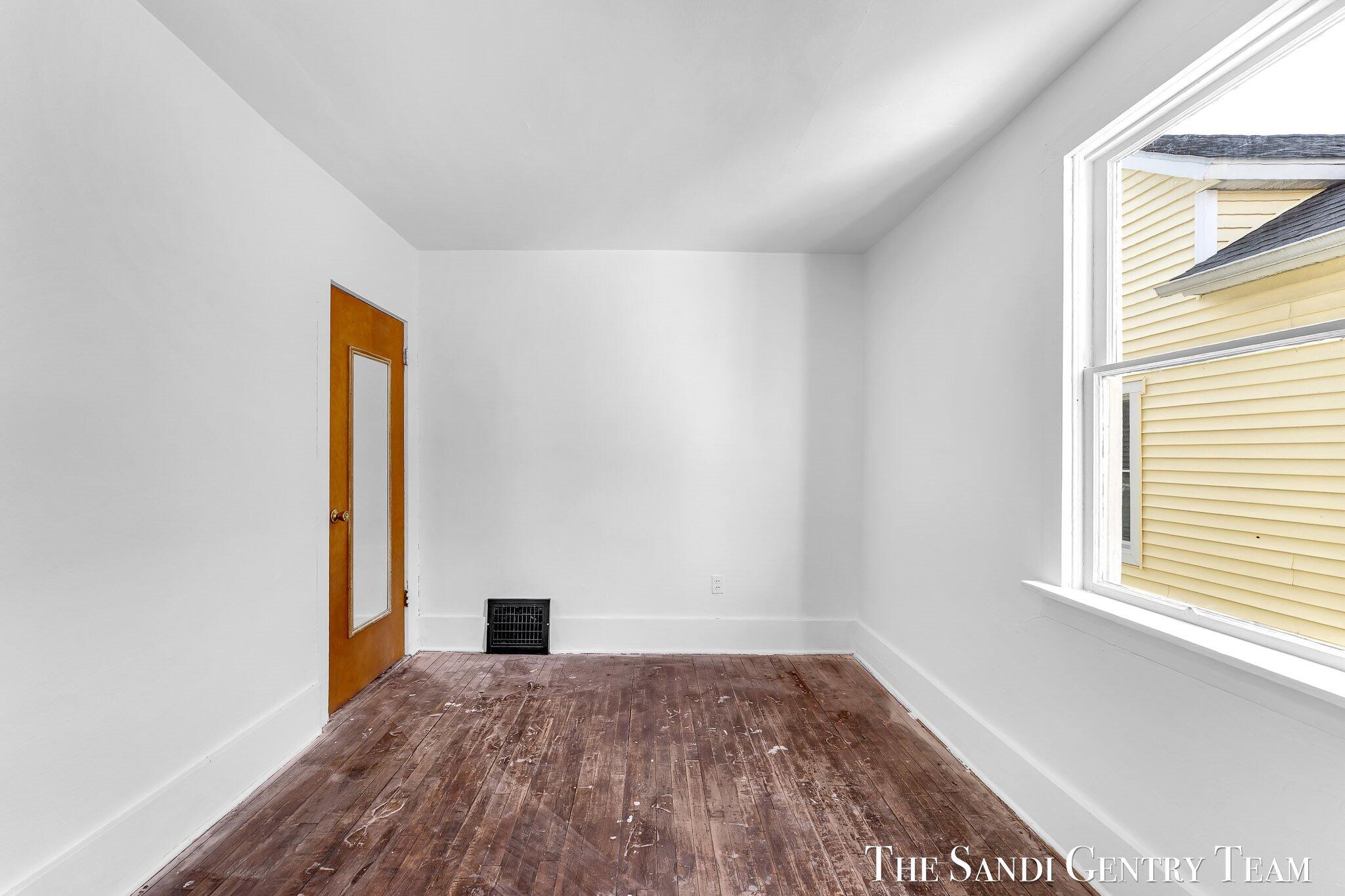 317 Elliott Avenue Grand Haven MI 49417