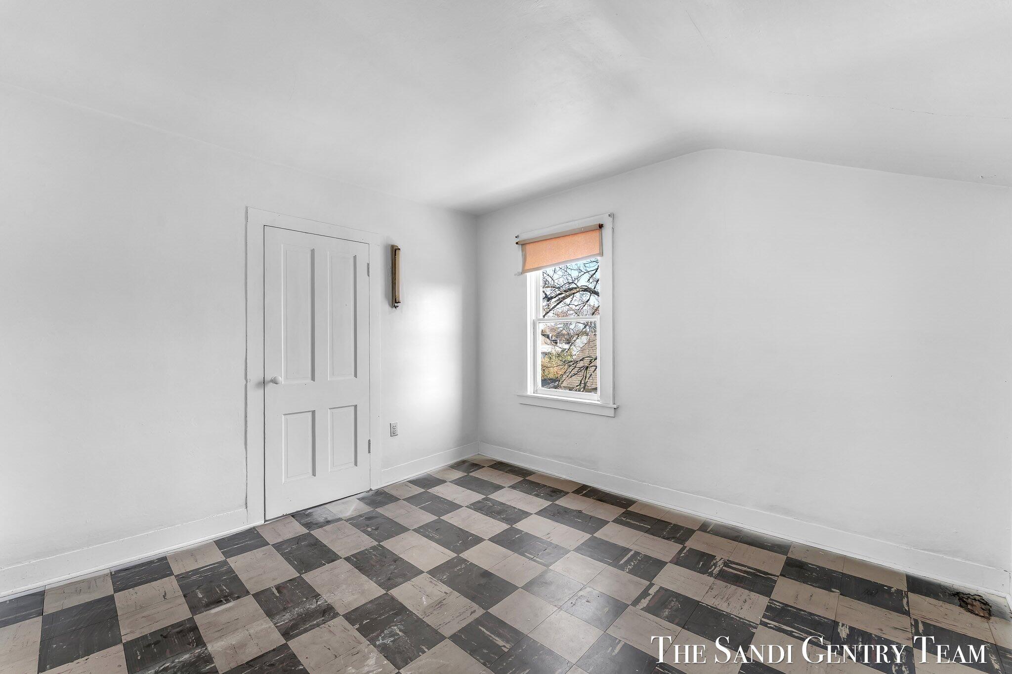 317 Elliott Avenue Grand Haven MI 49417