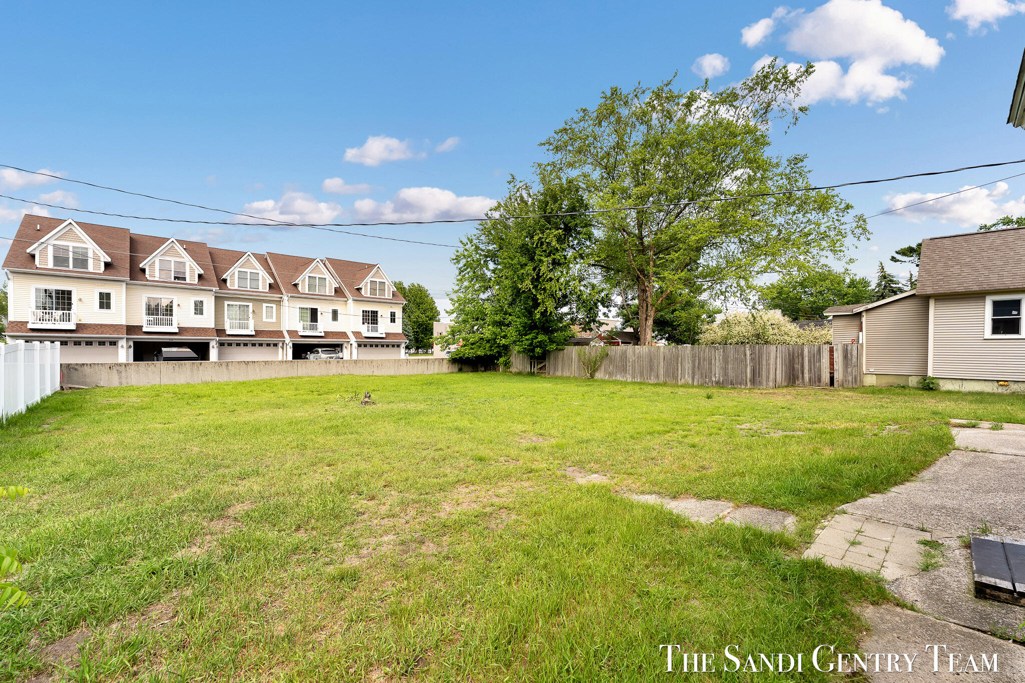 317 Elliott Avenue Grand Haven MI 49417