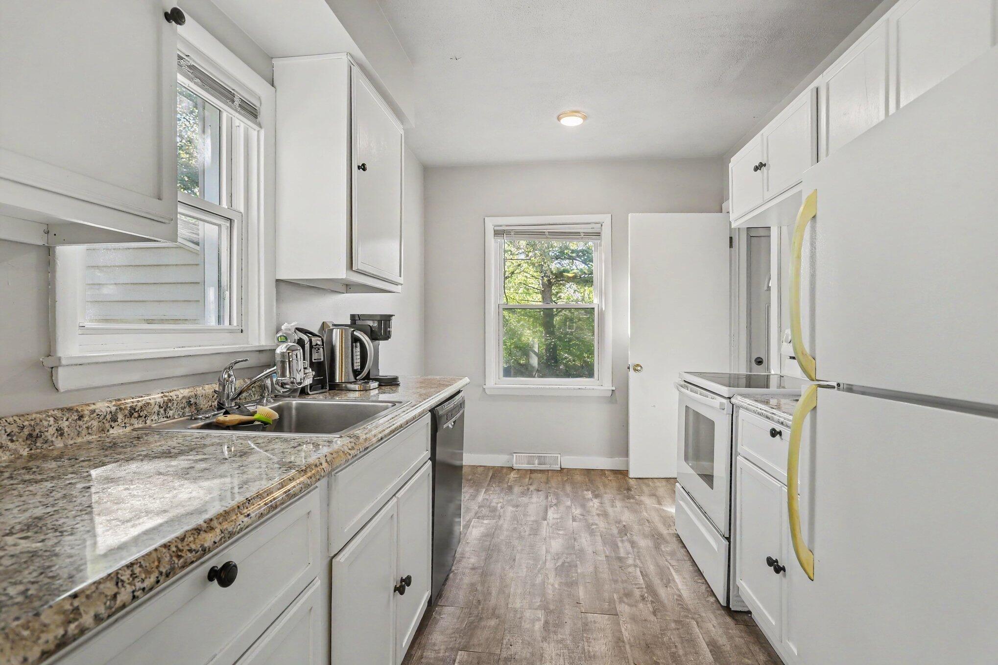 330 E Van Hoesen Boulevard Portage MI 49002
