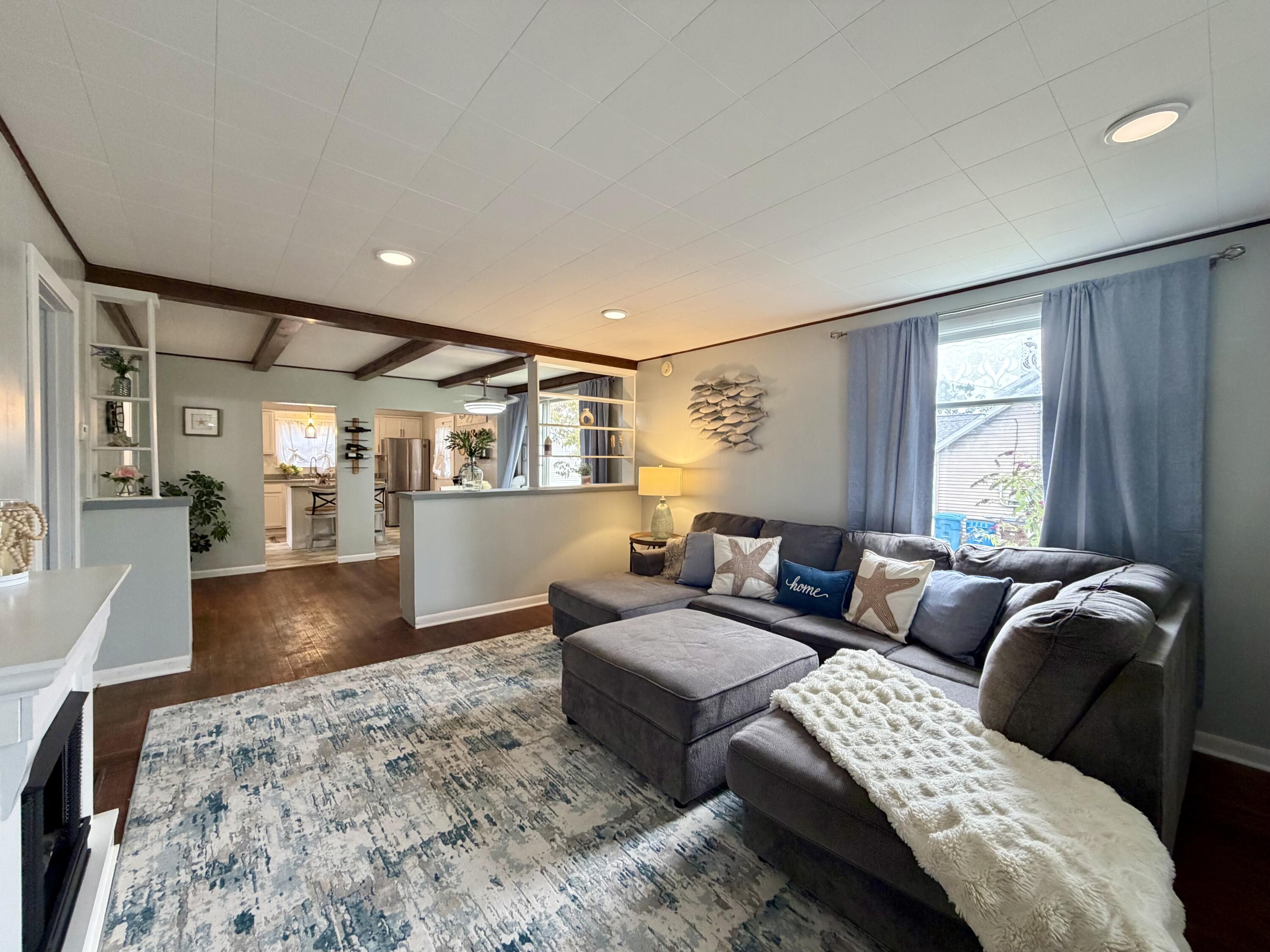 404 W Court Street Ludington MI 49431