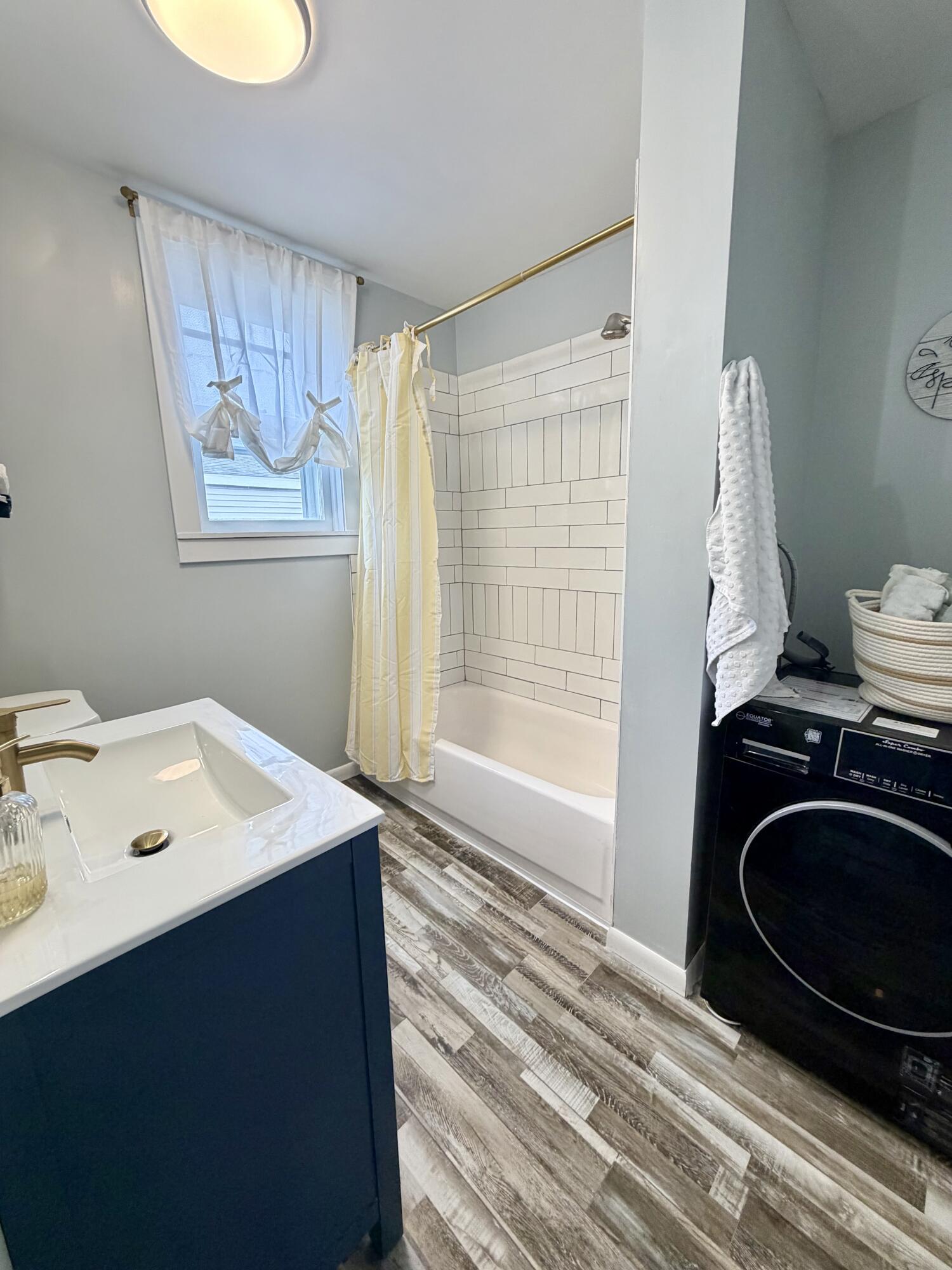 404 W Court Street Ludington MI 49431