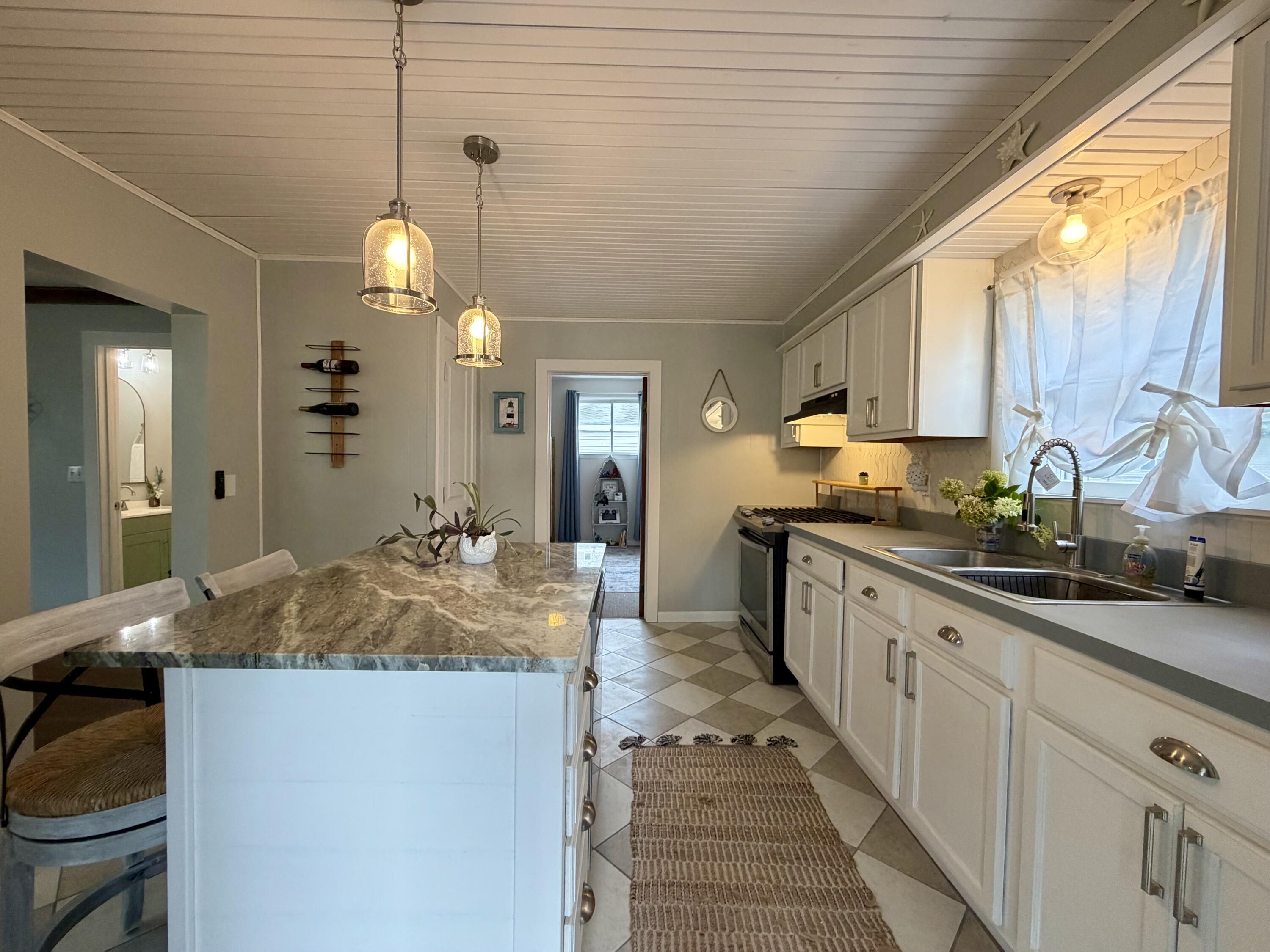 404 W Court Street Ludington MI 49431