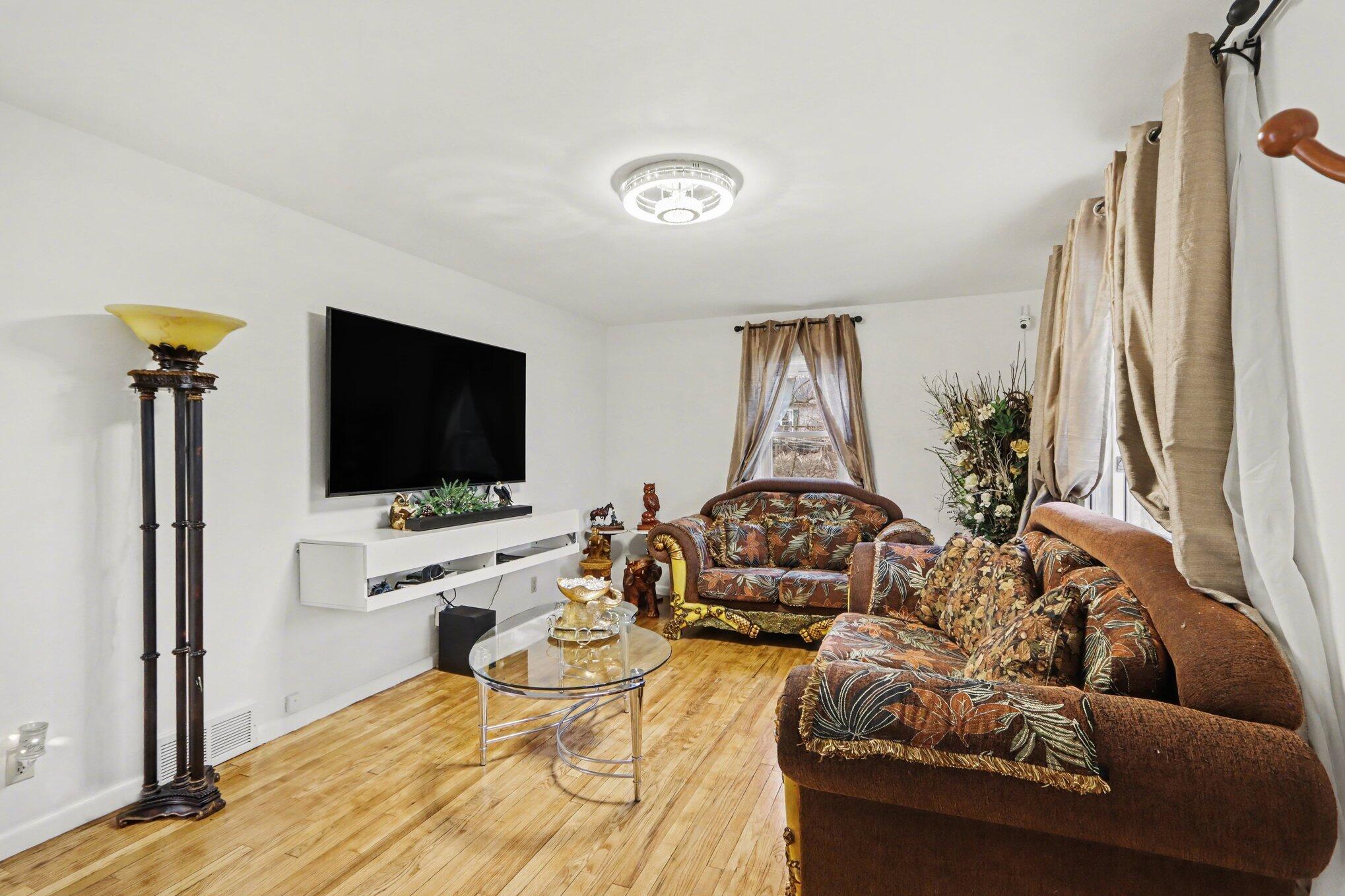 3104 Courtlandt Avenue Kalamazoo MI 49004
