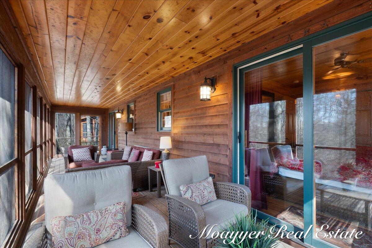 6459 Lilypad Lane Saugatuck MI 49453