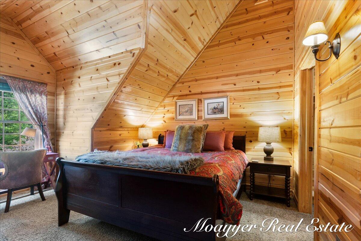 6459 Lilypad Lane Saugatuck MI 49453