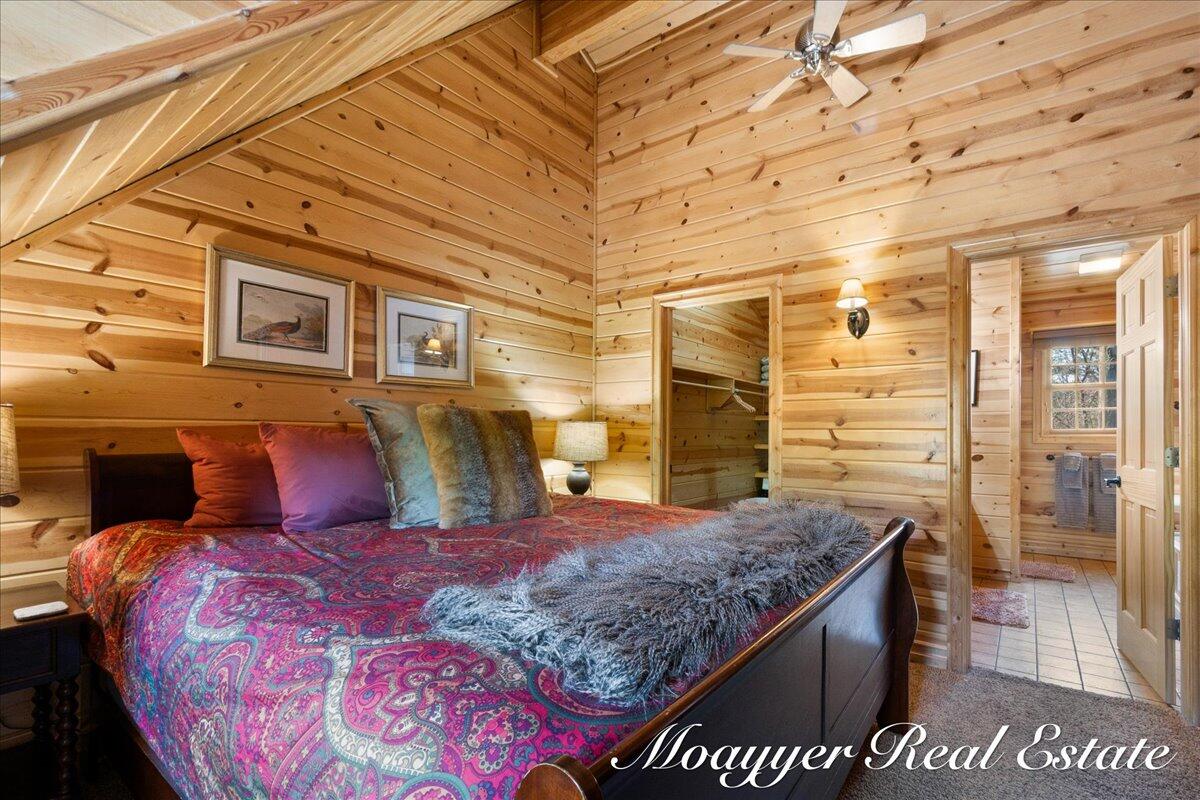 6459 Lilypad Lane Saugatuck MI 49453