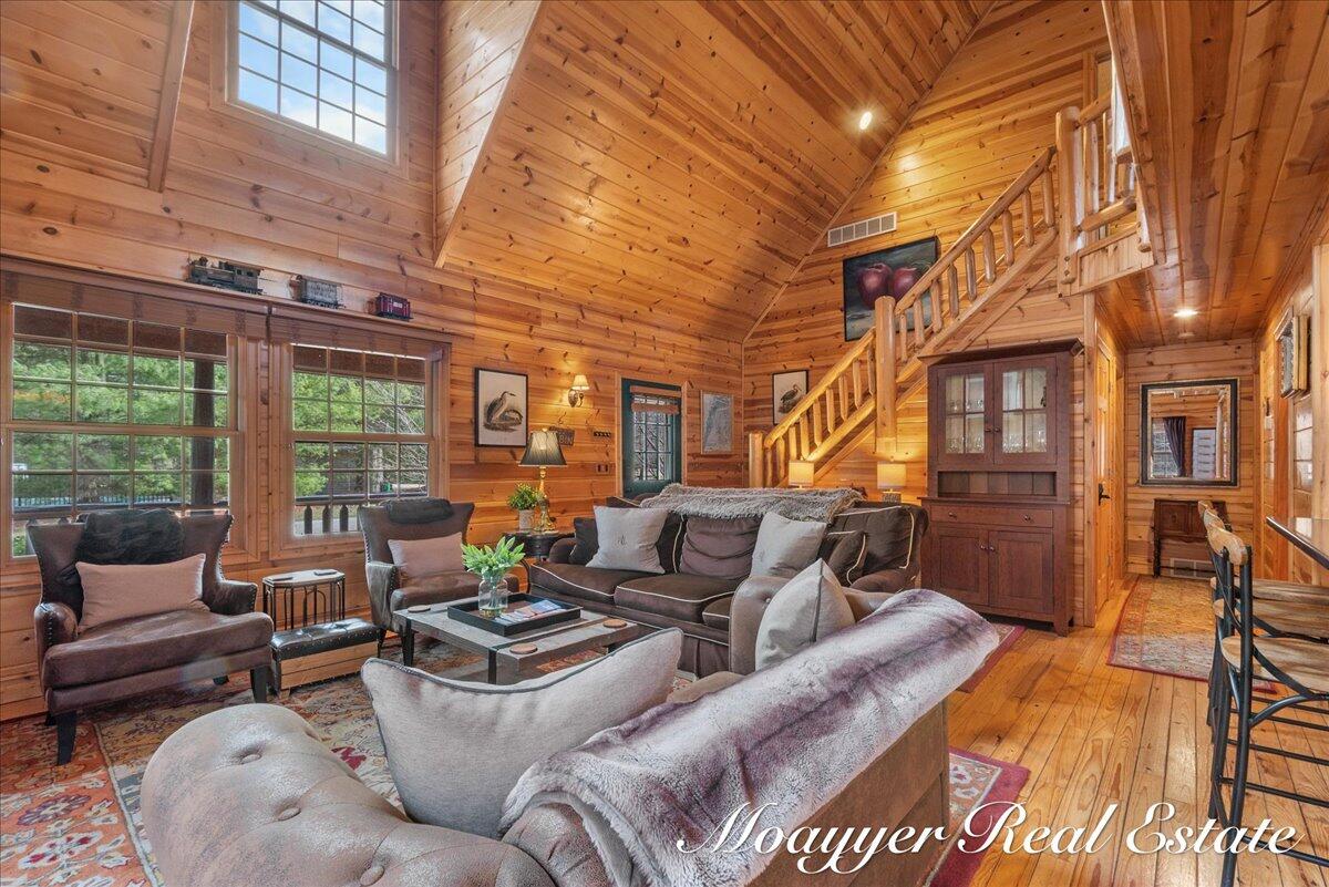 6459 Lilypad Lane Saugatuck MI 49453