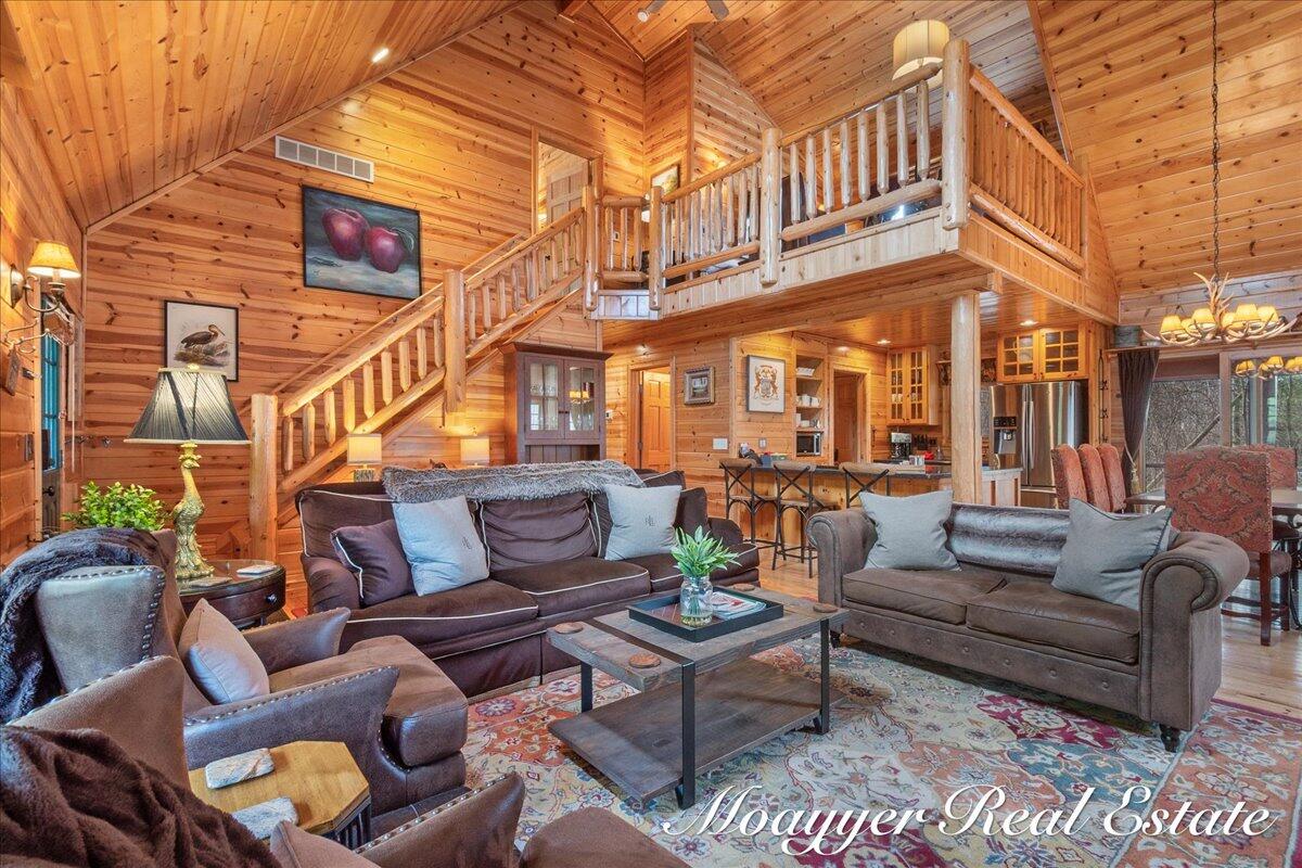 6459 Lilypad Lane Saugatuck MI 49453
