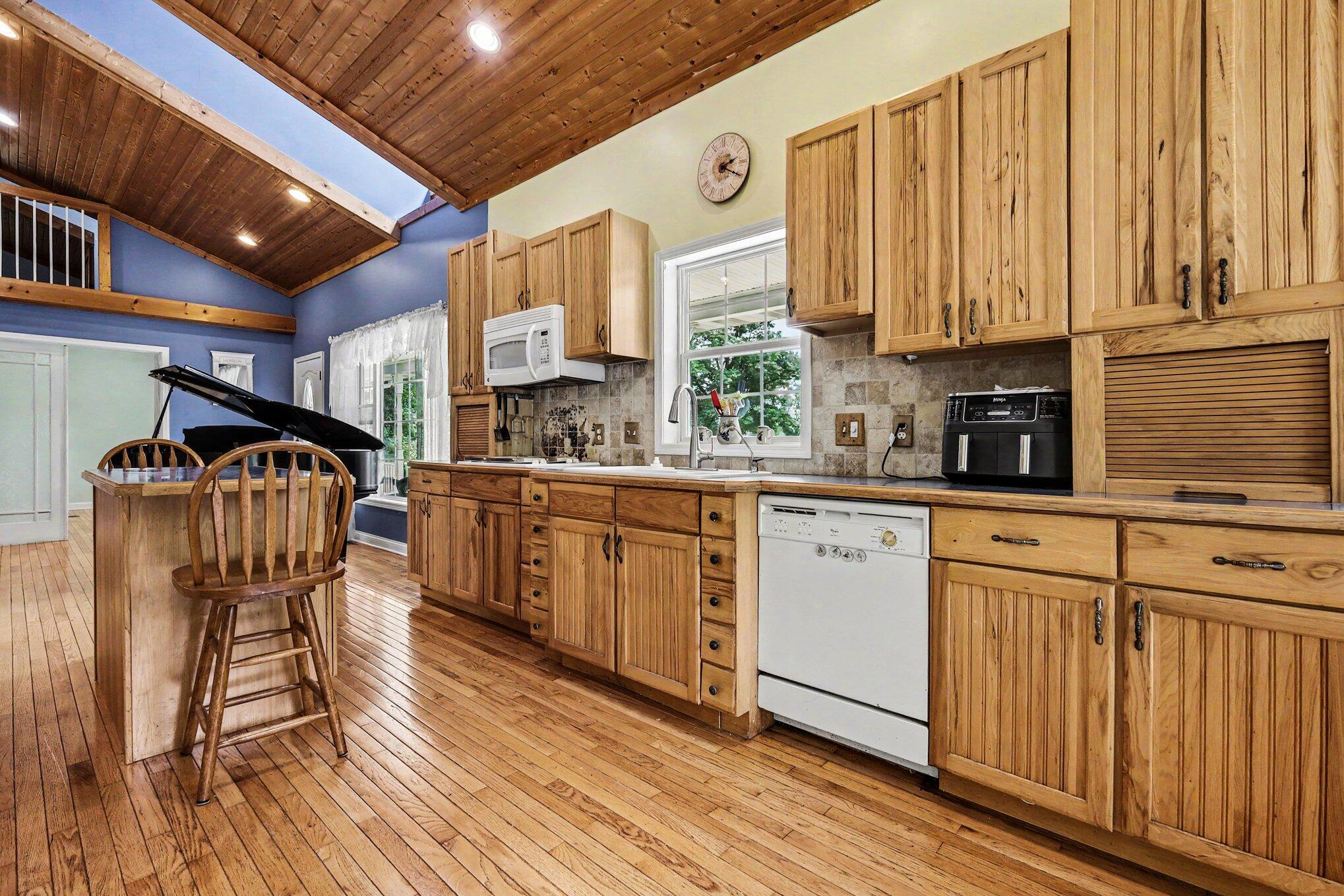 8857 52nd Street SE Ada MI 49301