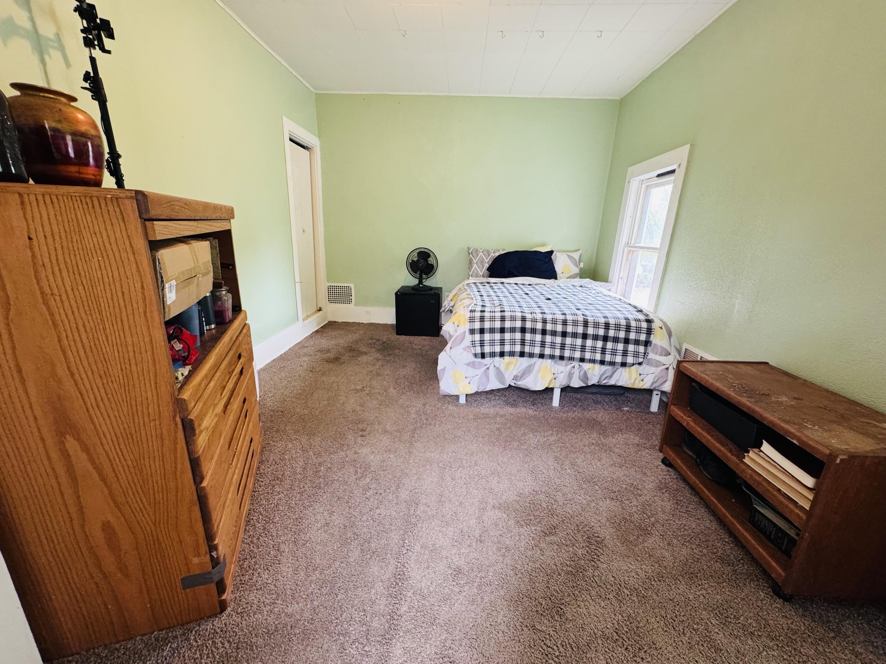 1021 Sycamore Street Niles MI 49120