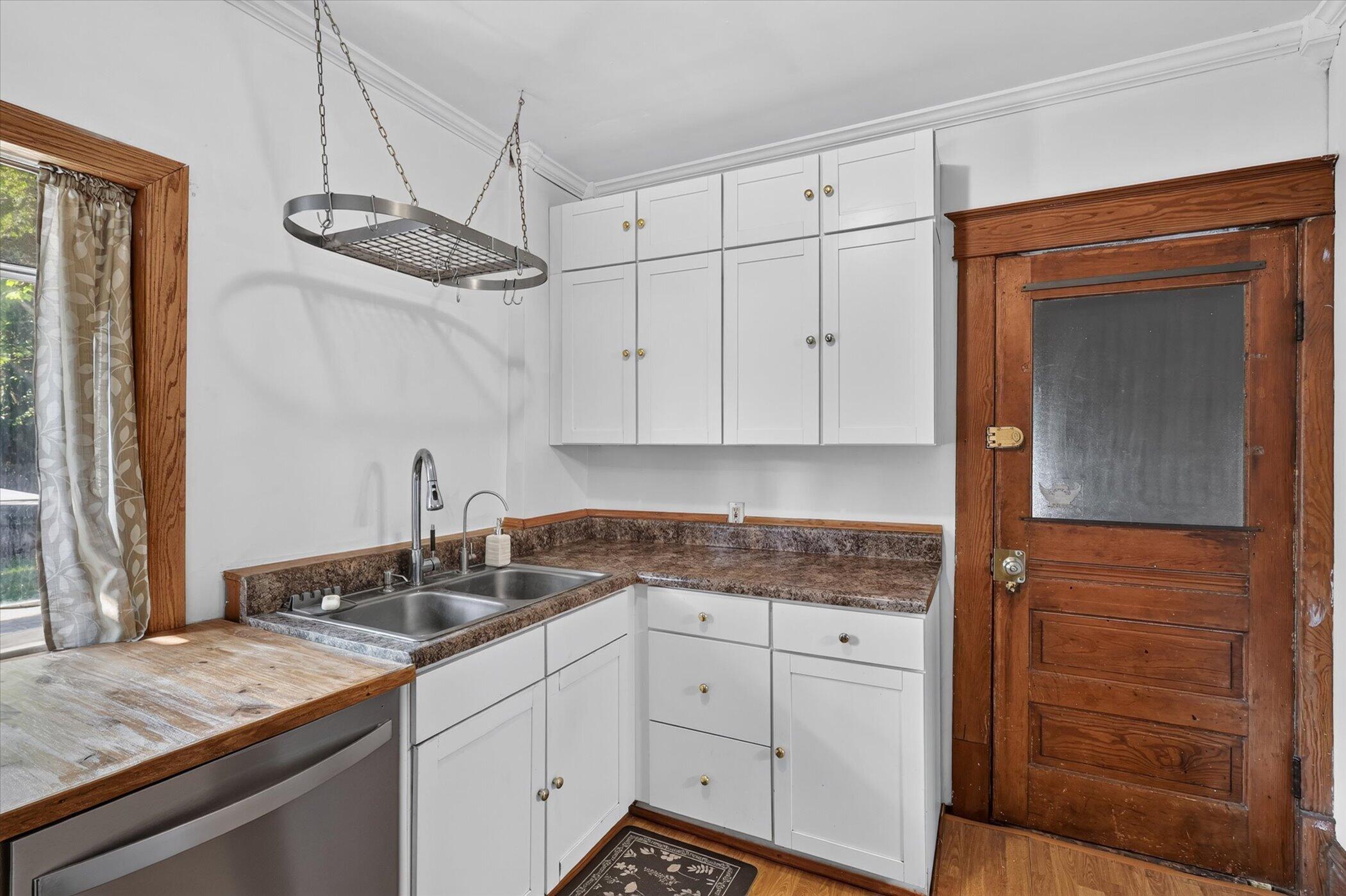 611 Elmwood Court Kalamazoo MI 49007