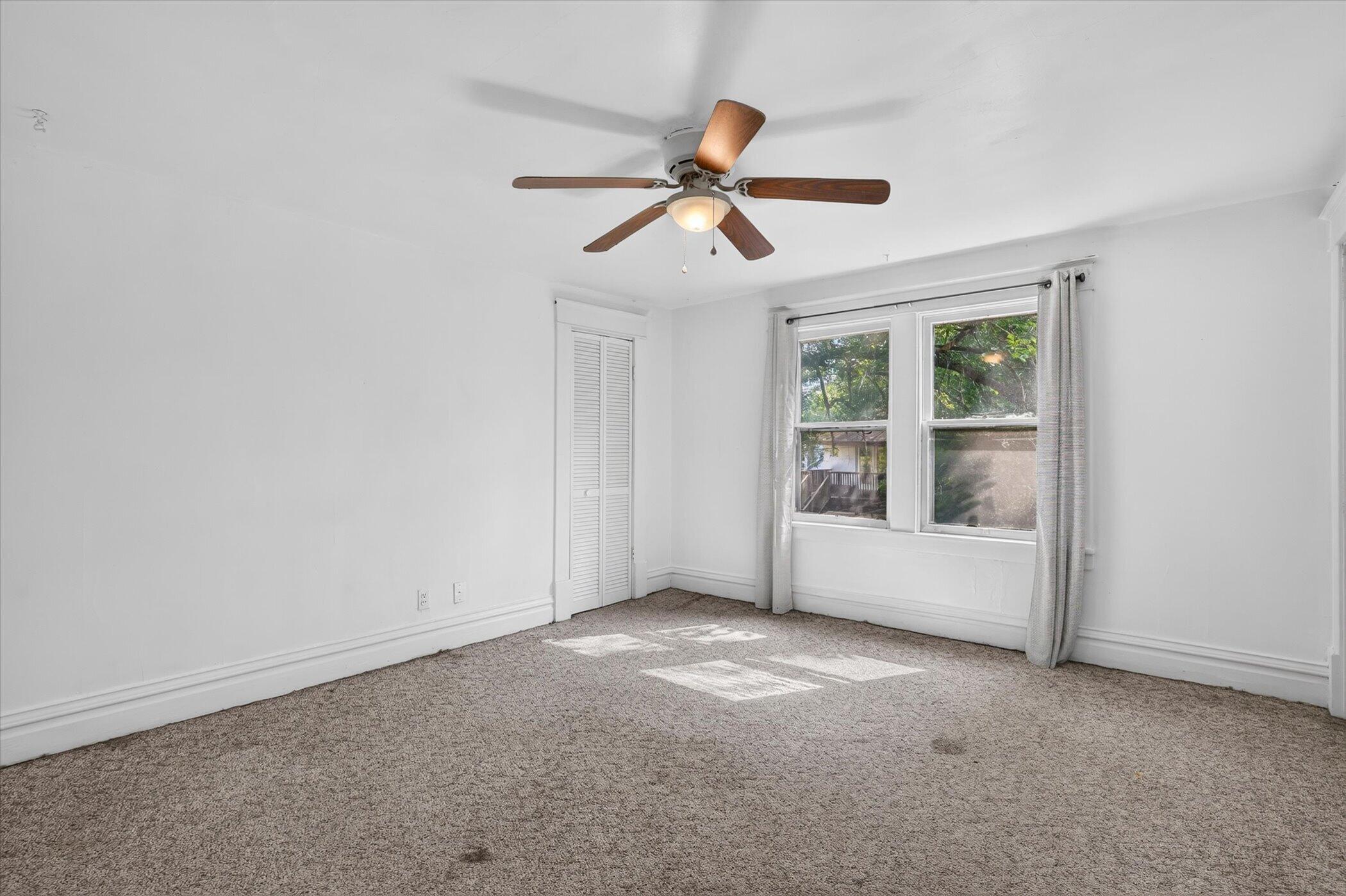 611 Elmwood Court Kalamazoo MI 49007