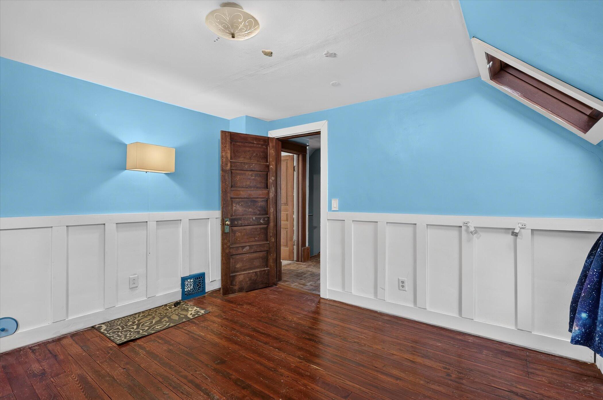 611 Elmwood Court Kalamazoo MI 49007