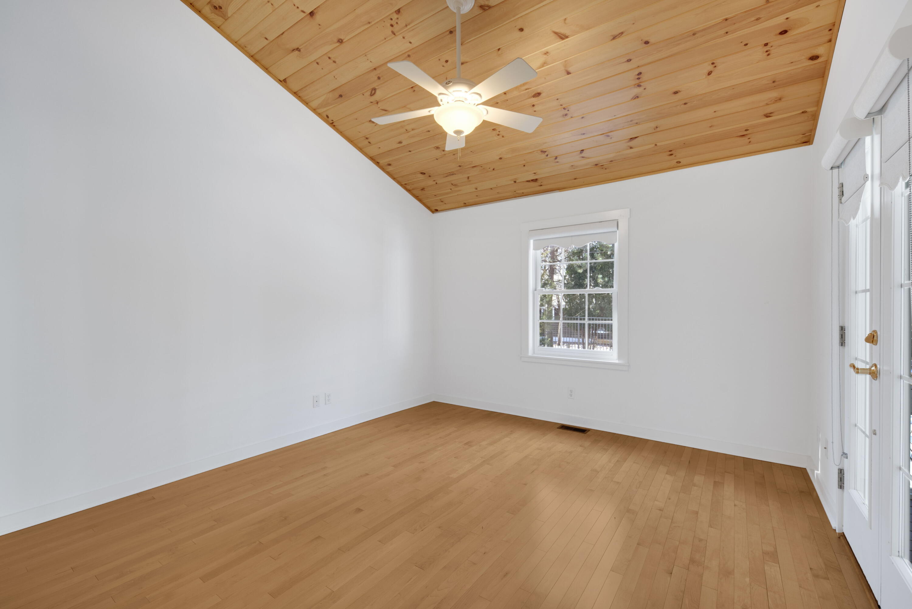 204 Talahi Trail Michigan City IN 46360