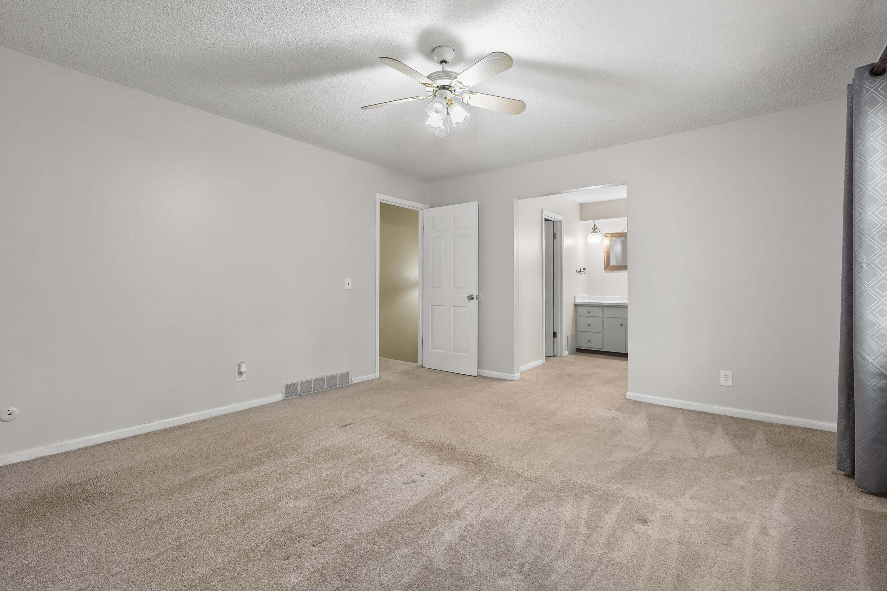 7423 Ravine Road Kalamazoo MI 49009