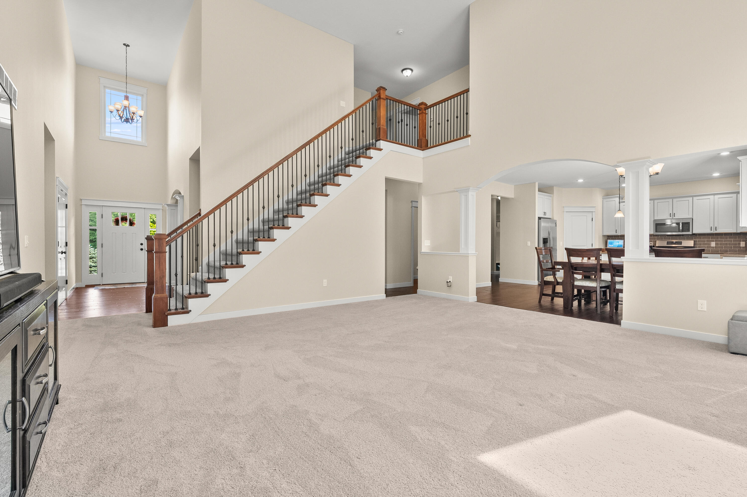 7585 Oakwood Avenue Kalamazoo MI 49009