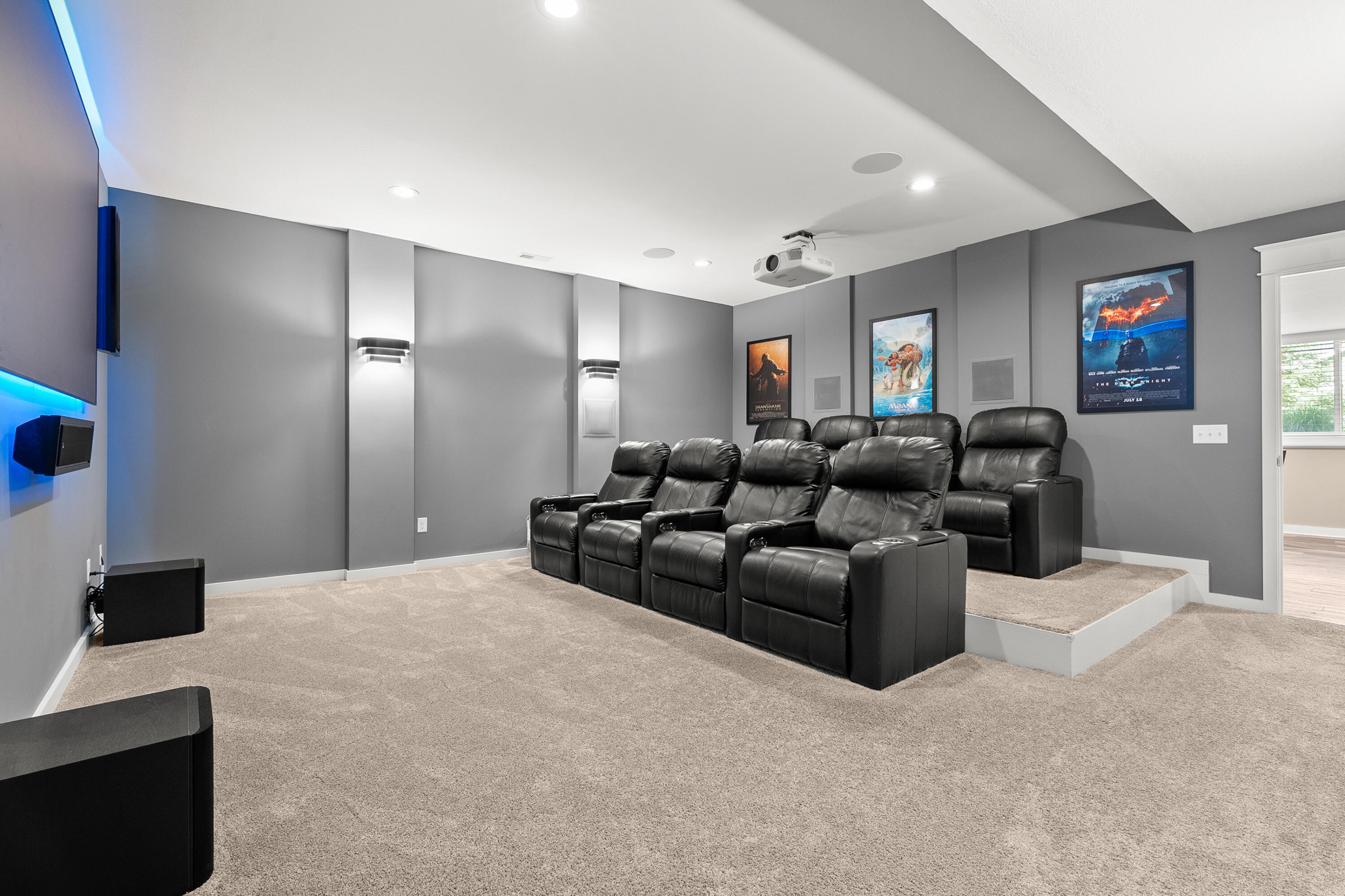 7585 Oakwood Avenue Kalamazoo MI 49009