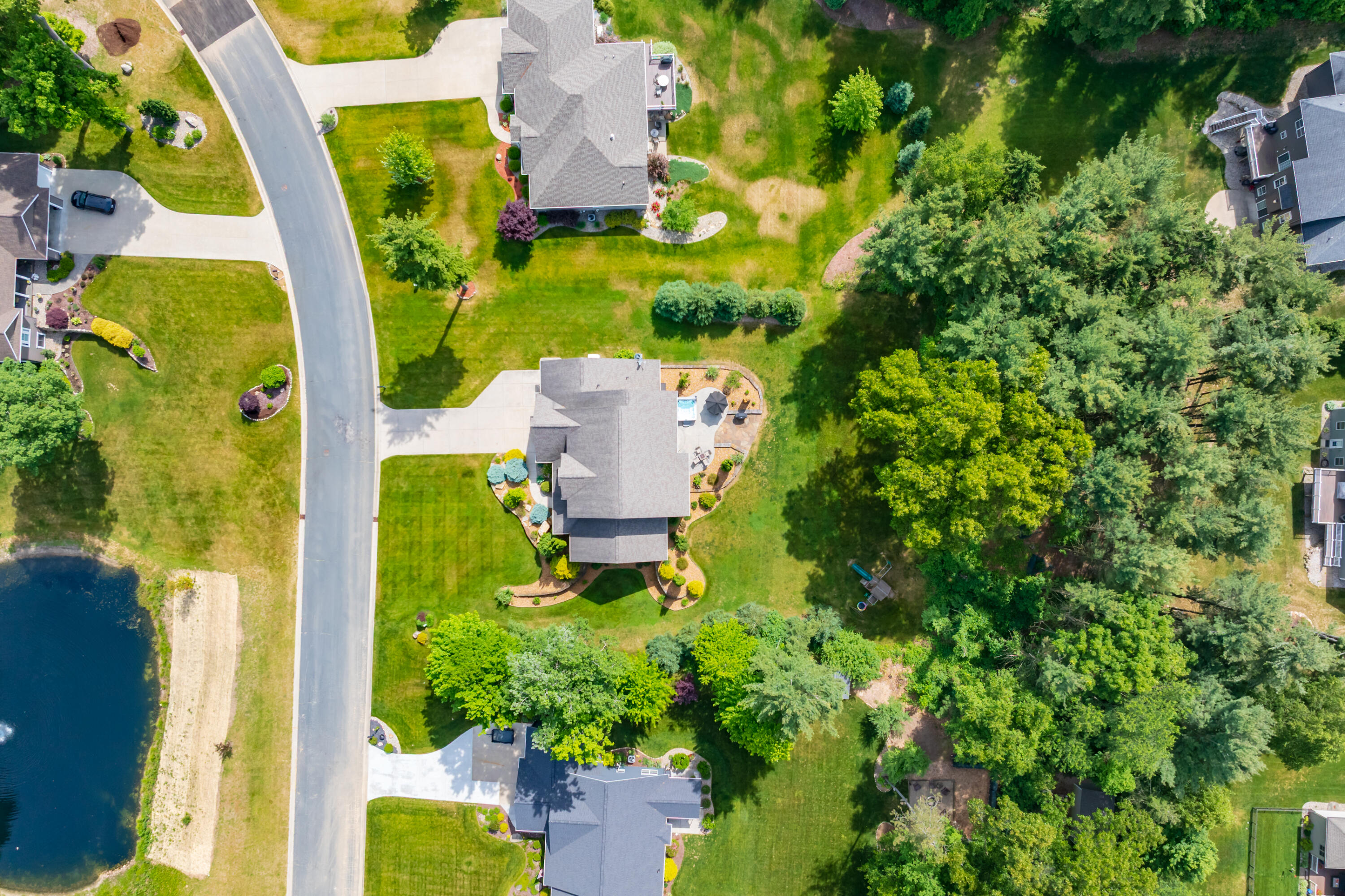7585 Oakwood Avenue Kalamazoo MI 49009