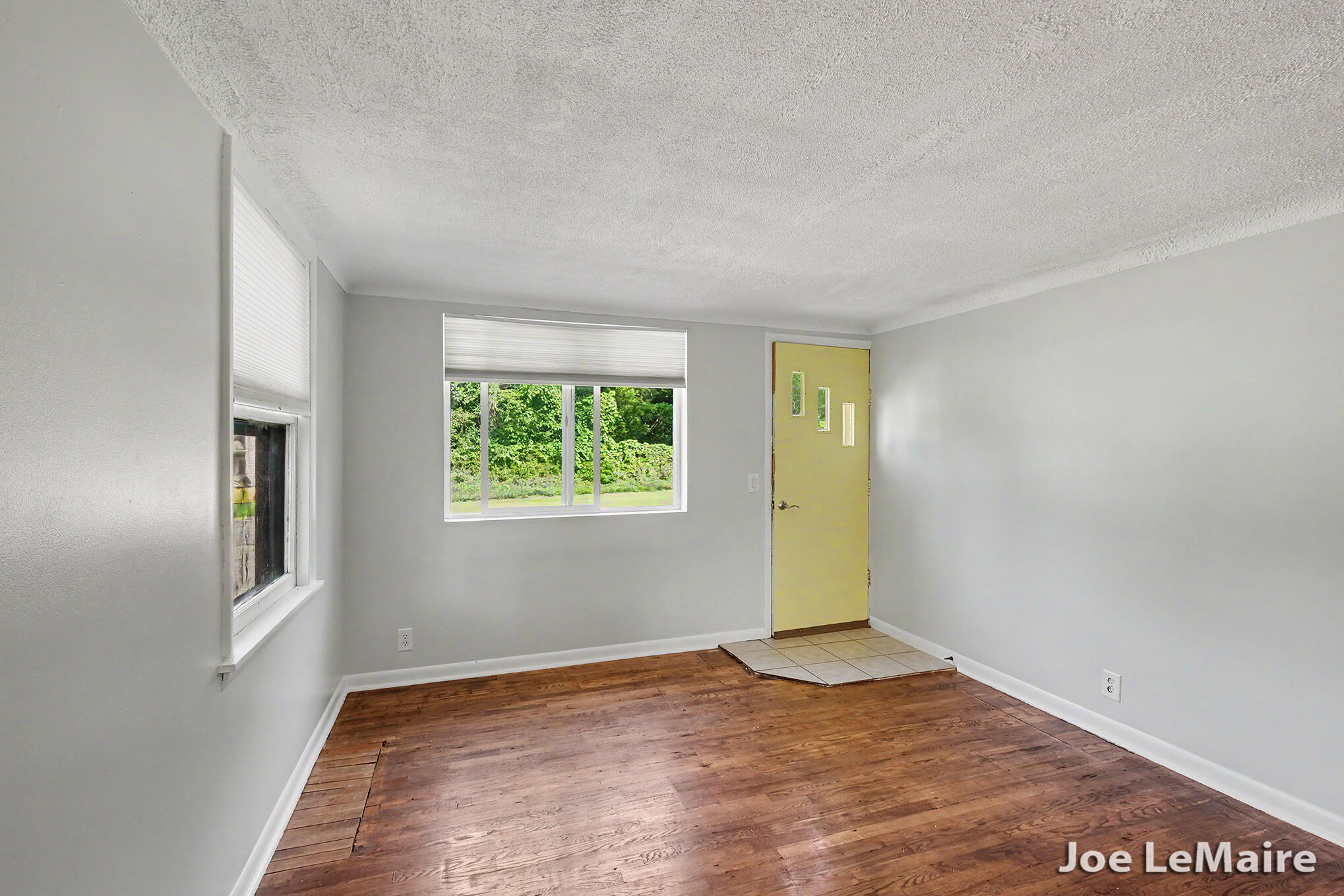 4977 Hunsberger Avenue NE Grand Rapids MI 49525