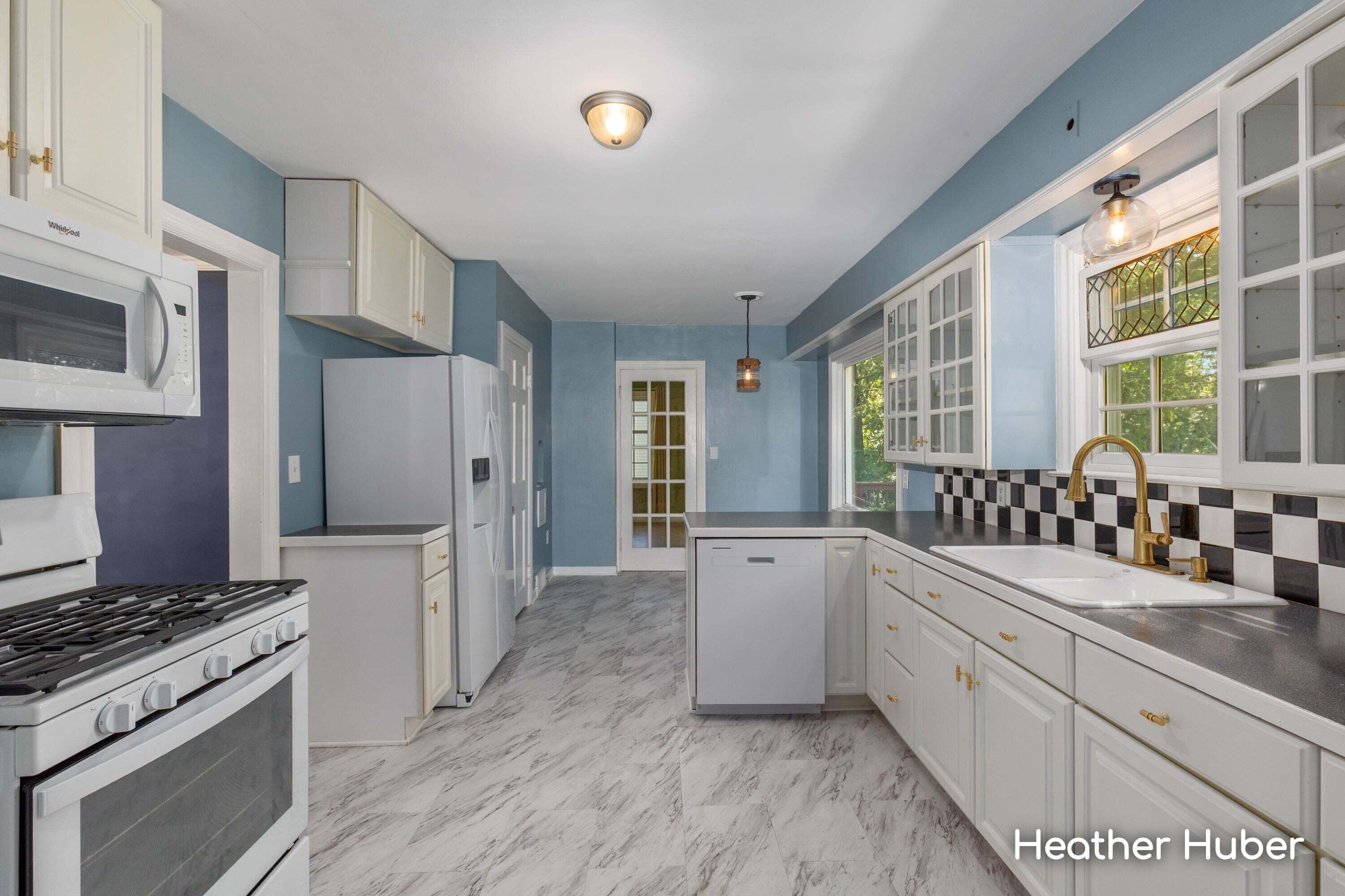 1860 Michigan Street NE Grand Rapids MI 49503