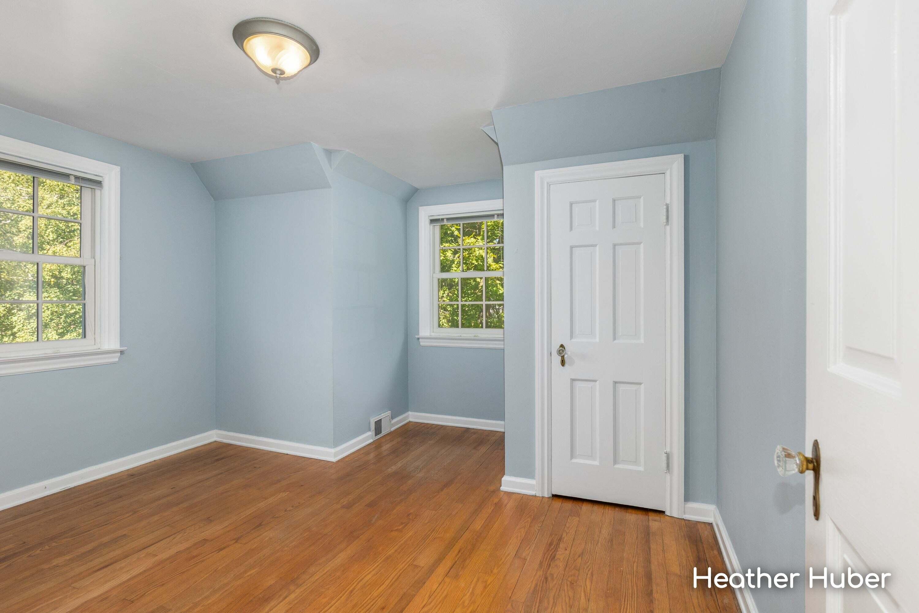 1860 Michigan Street NE Grand Rapids MI 49503