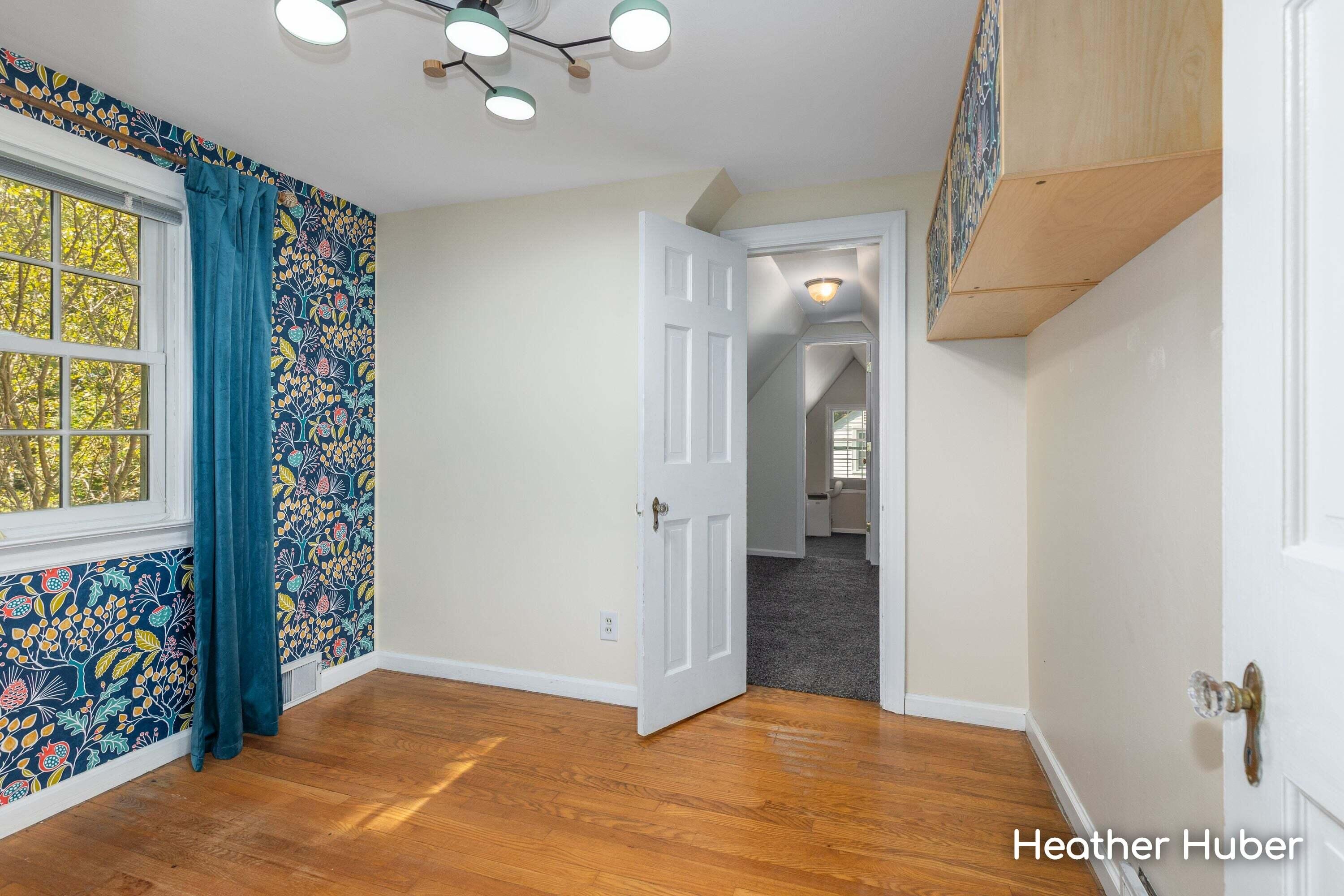 1860 Michigan Street NE Grand Rapids MI 49503