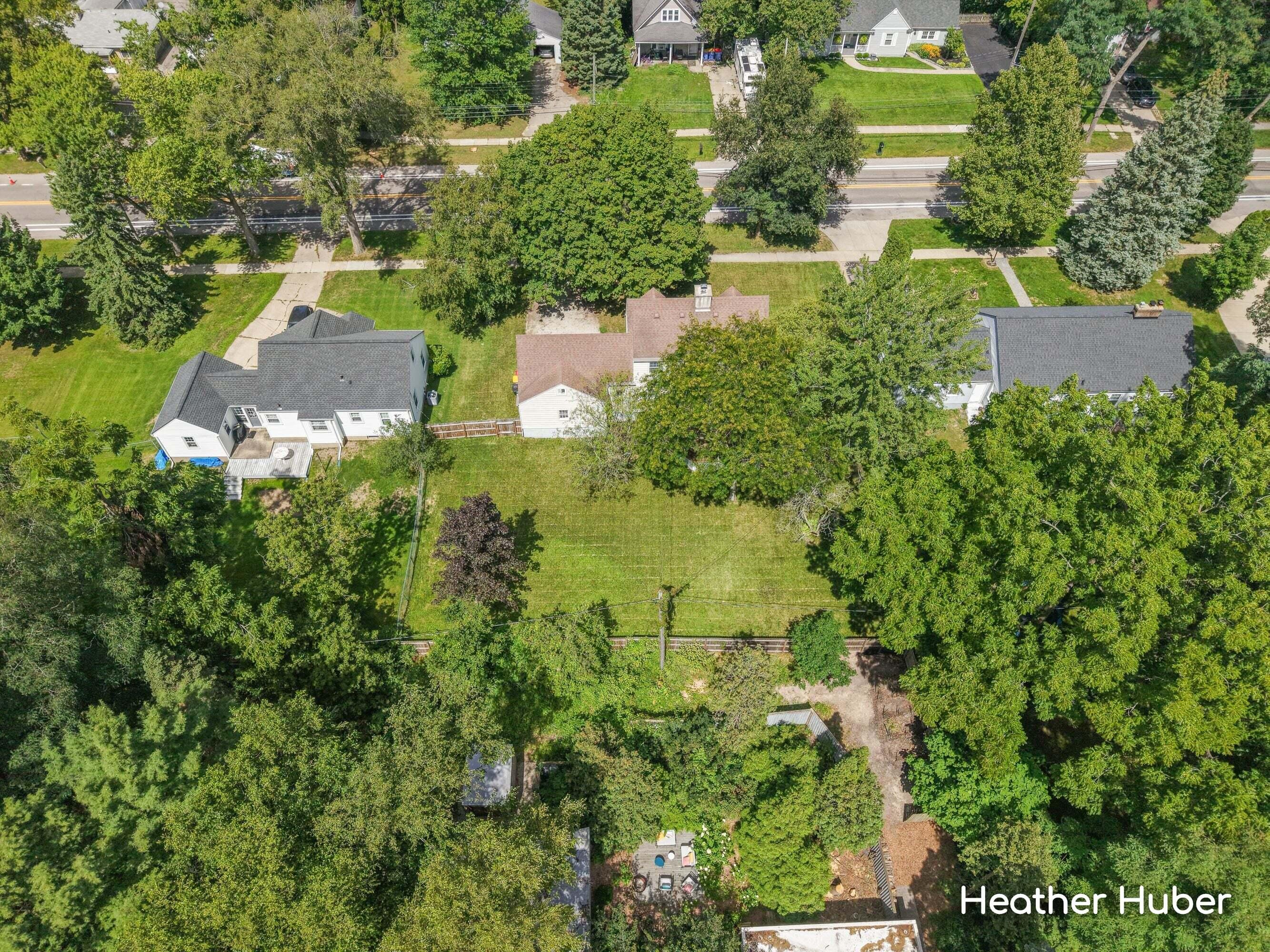 1860 Michigan Street NE Grand Rapids MI 49503