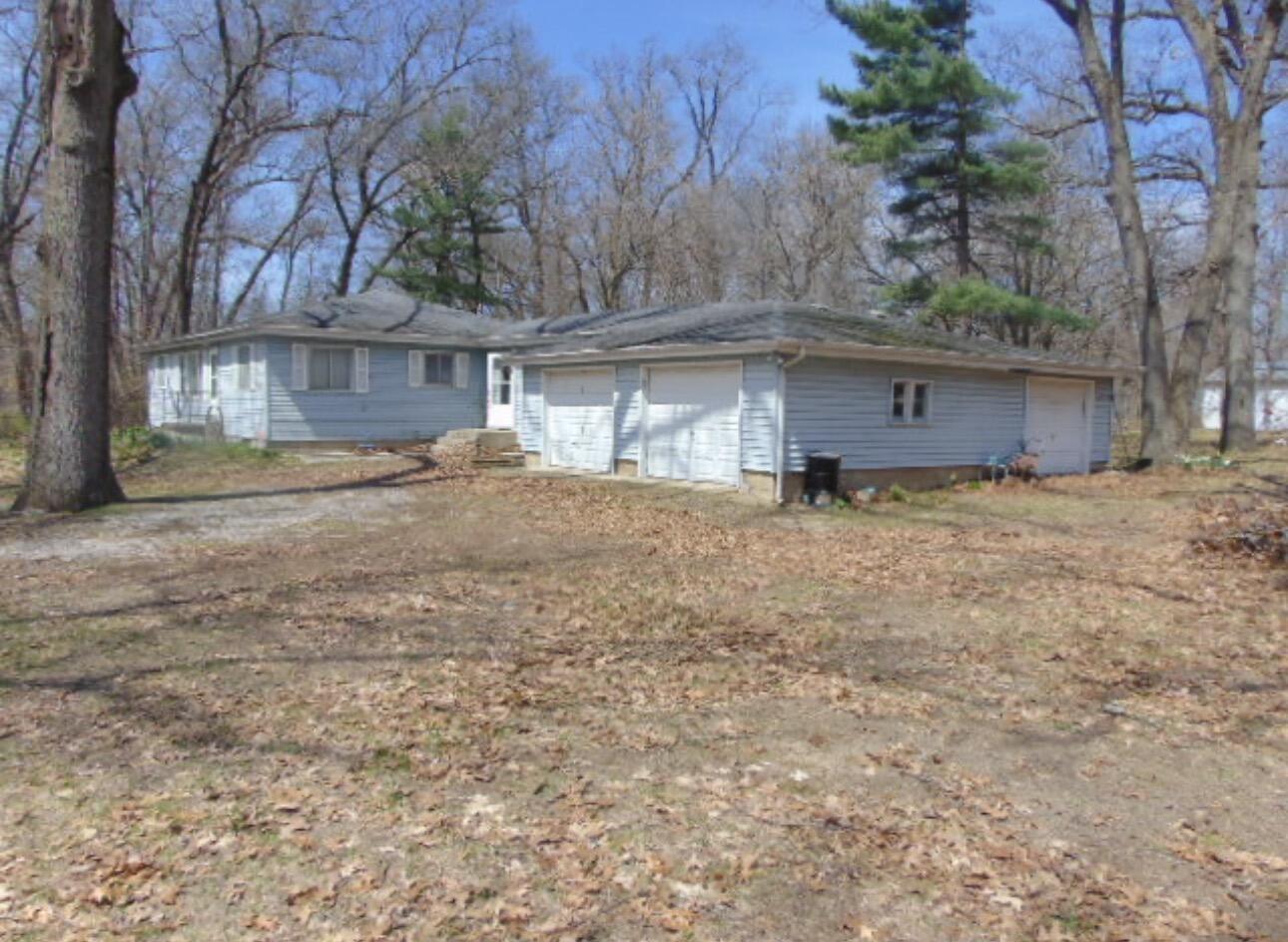 31646 Wells Street Dowagiac MI 49047