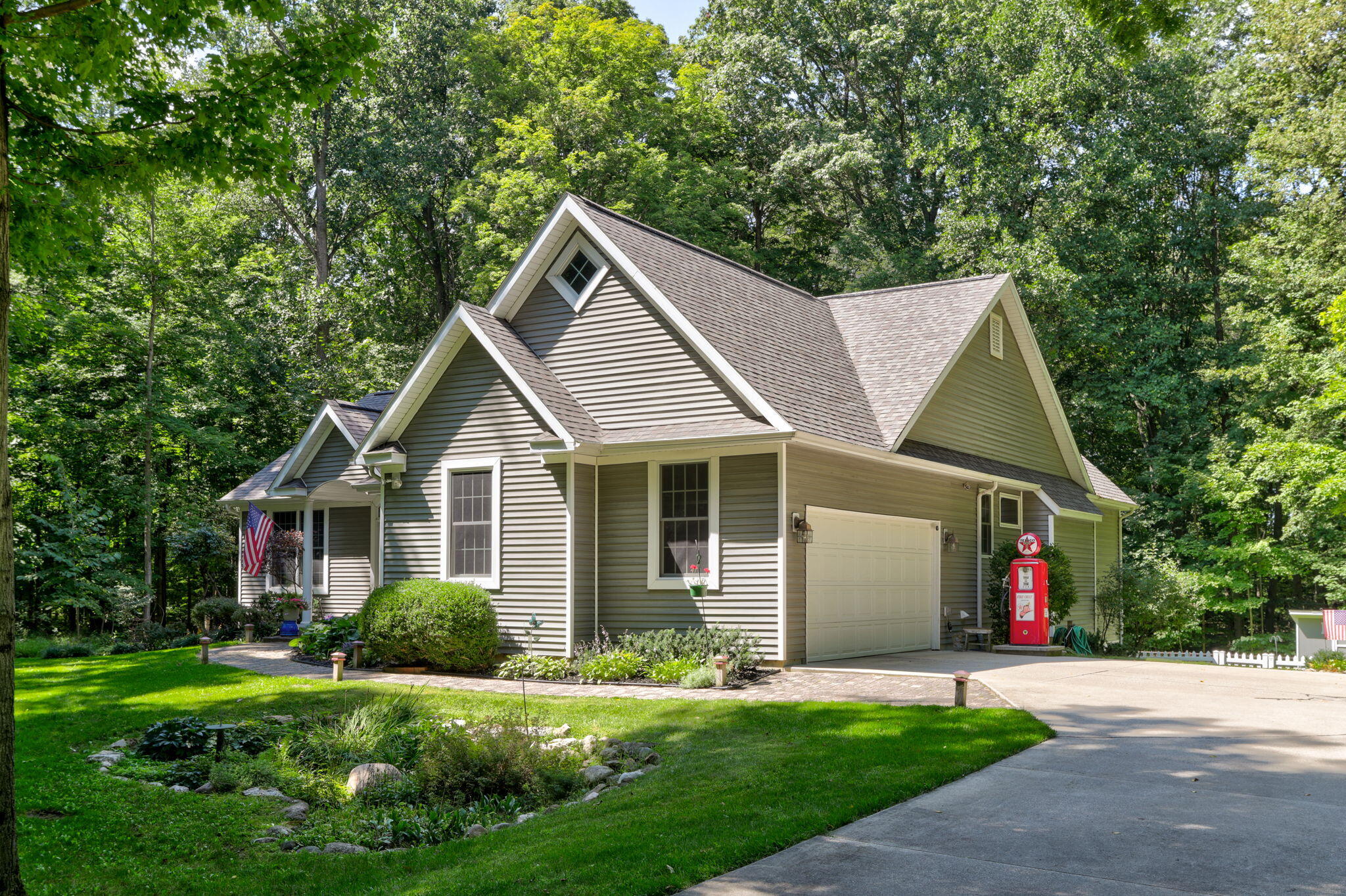 1130 Fallbrook Trail Allegan MI 49010