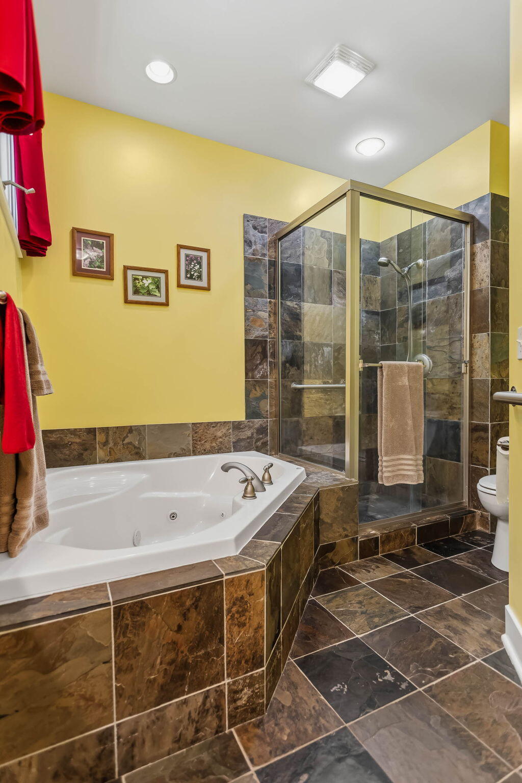 1130 Fallbrook Trail Allegan MI 49010