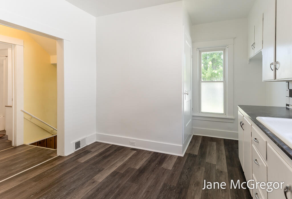 2023 Henry Street Muskegon MI 49441