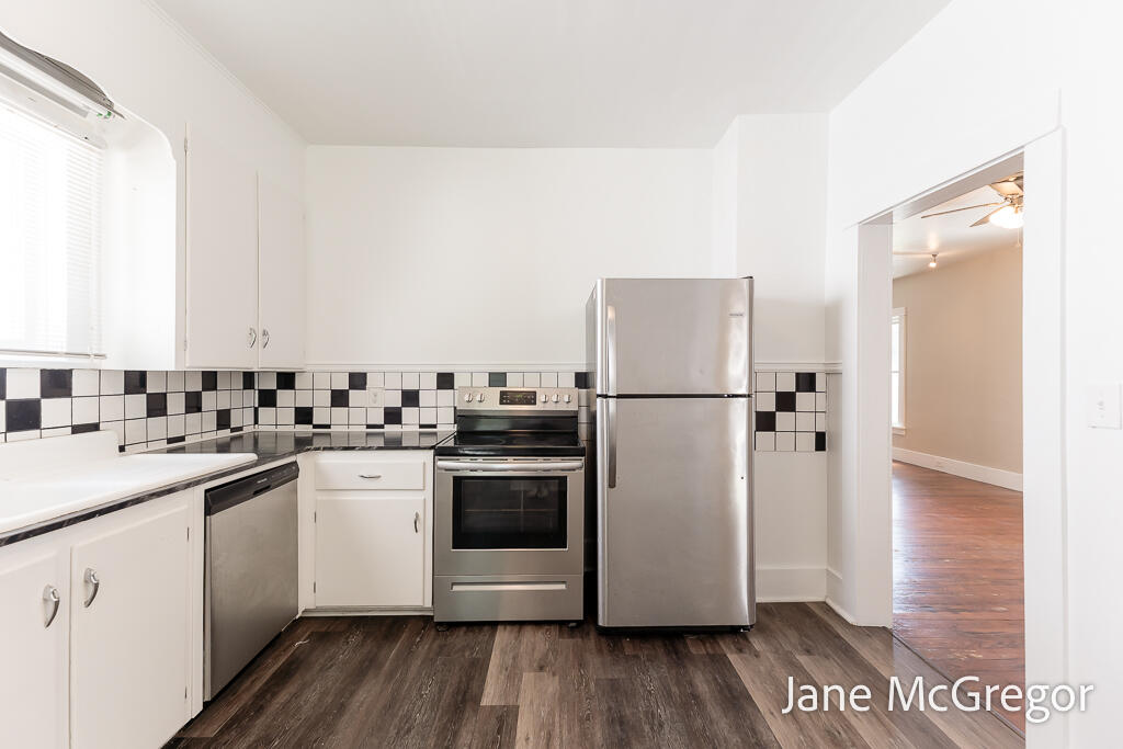 2023 Henry Street Muskegon MI 49441