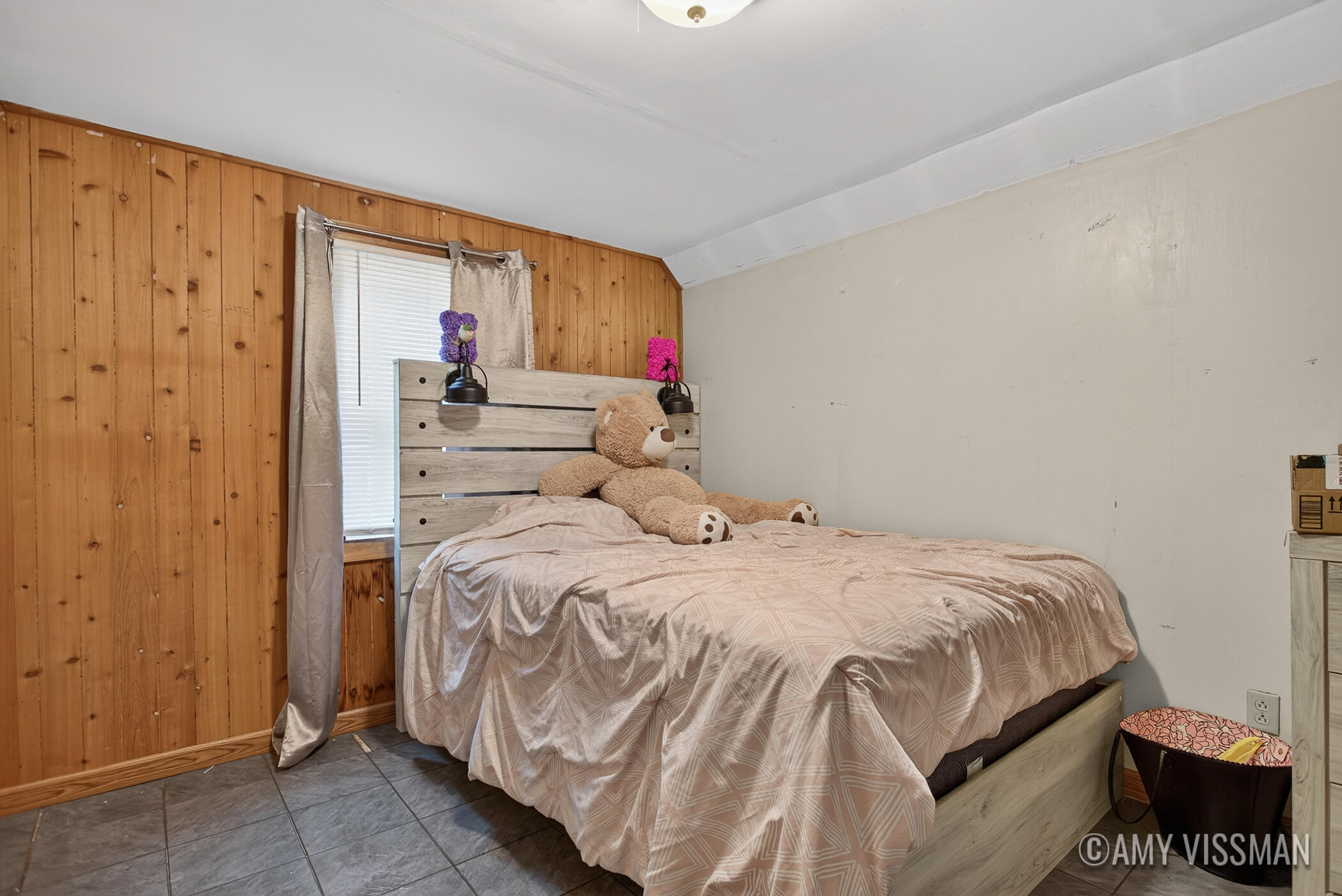 196 E 34th Street Holland MI 49423