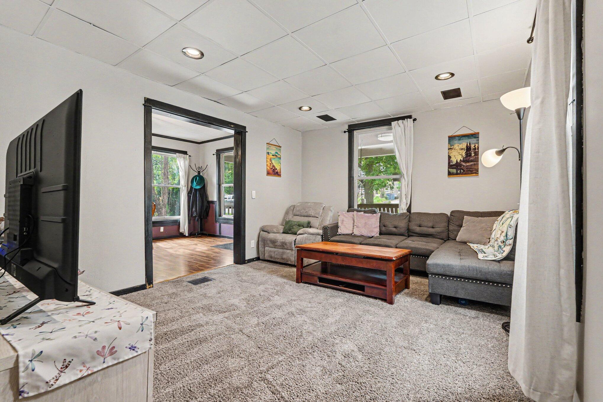 411 Curtis Street NE Grand Rapids MI 49505