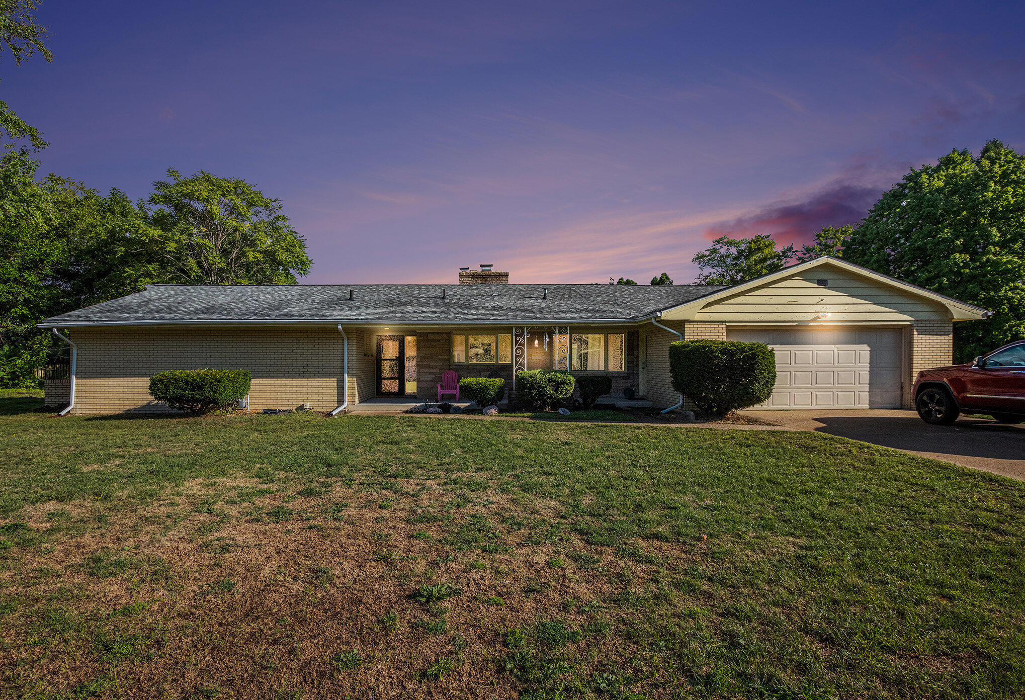 513 N Ottawa Road Benton Harbor MI 49022