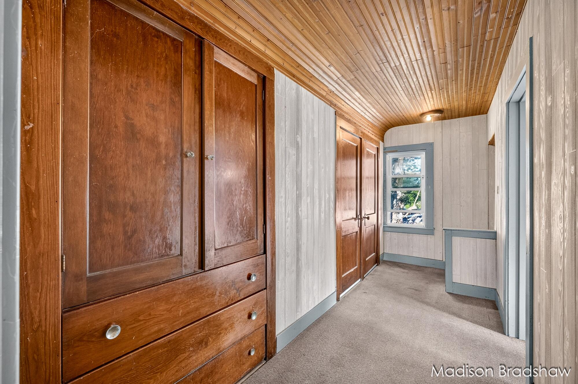 229 Fox Street SW Grand Rapids MI 49507