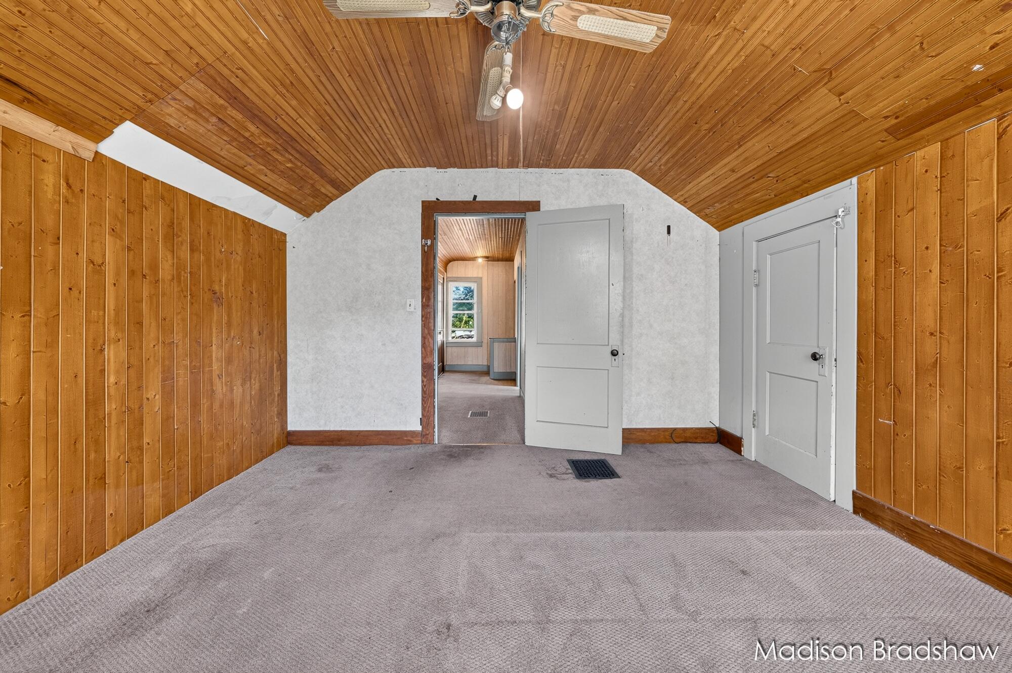 229 Fox Street SW Grand Rapids MI 49507