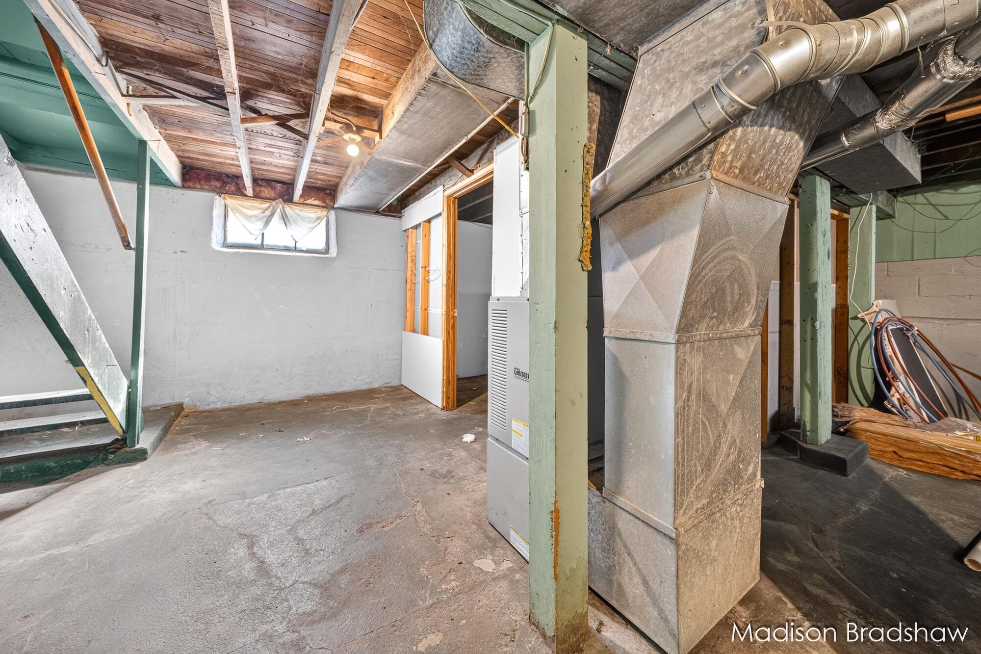 229 Fox Street SW Grand Rapids MI 49507