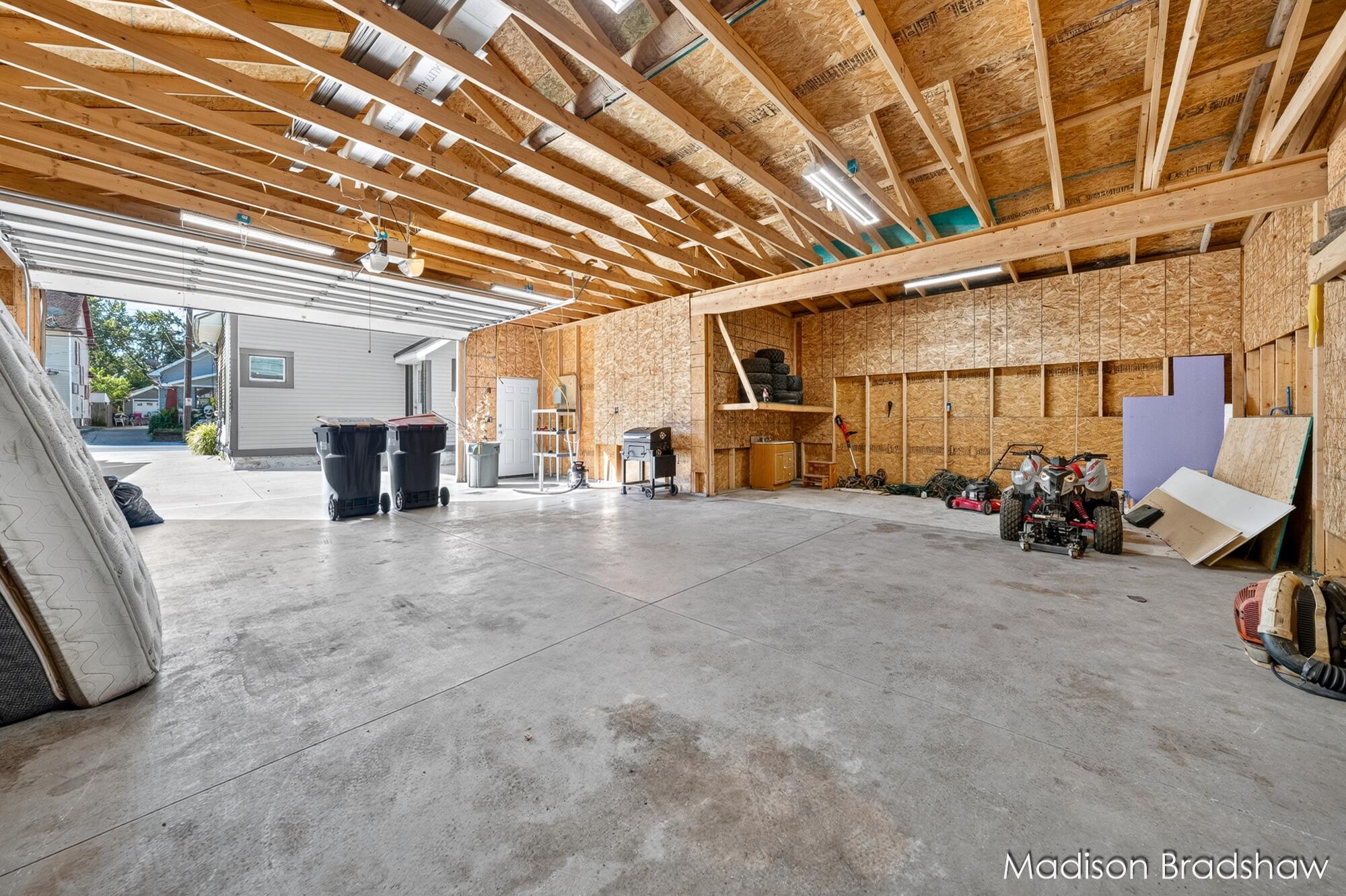229 Fox Street SW Grand Rapids MI 49507