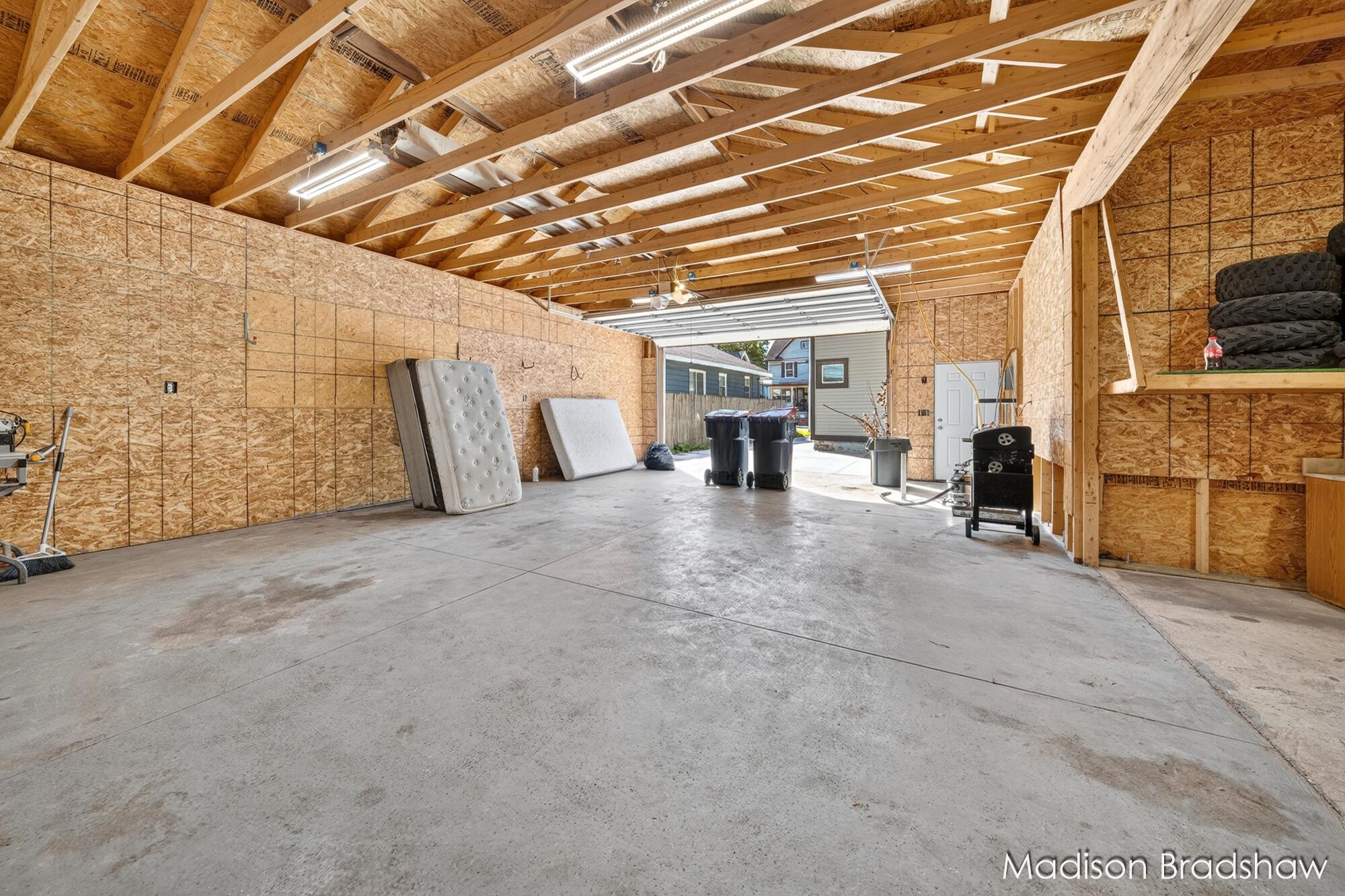 229 Fox Street SW Grand Rapids MI 49507
