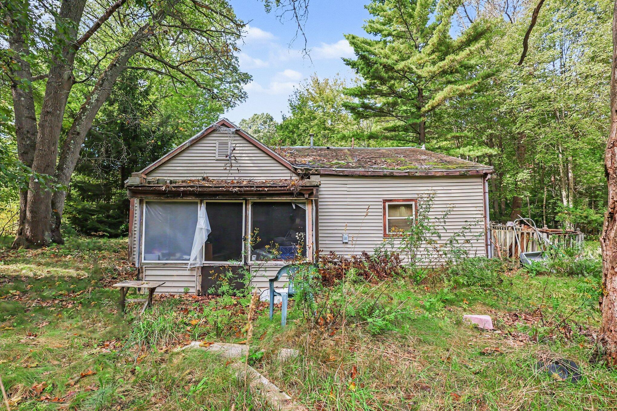 1570 N Peterson Road Muskegon MI 49445