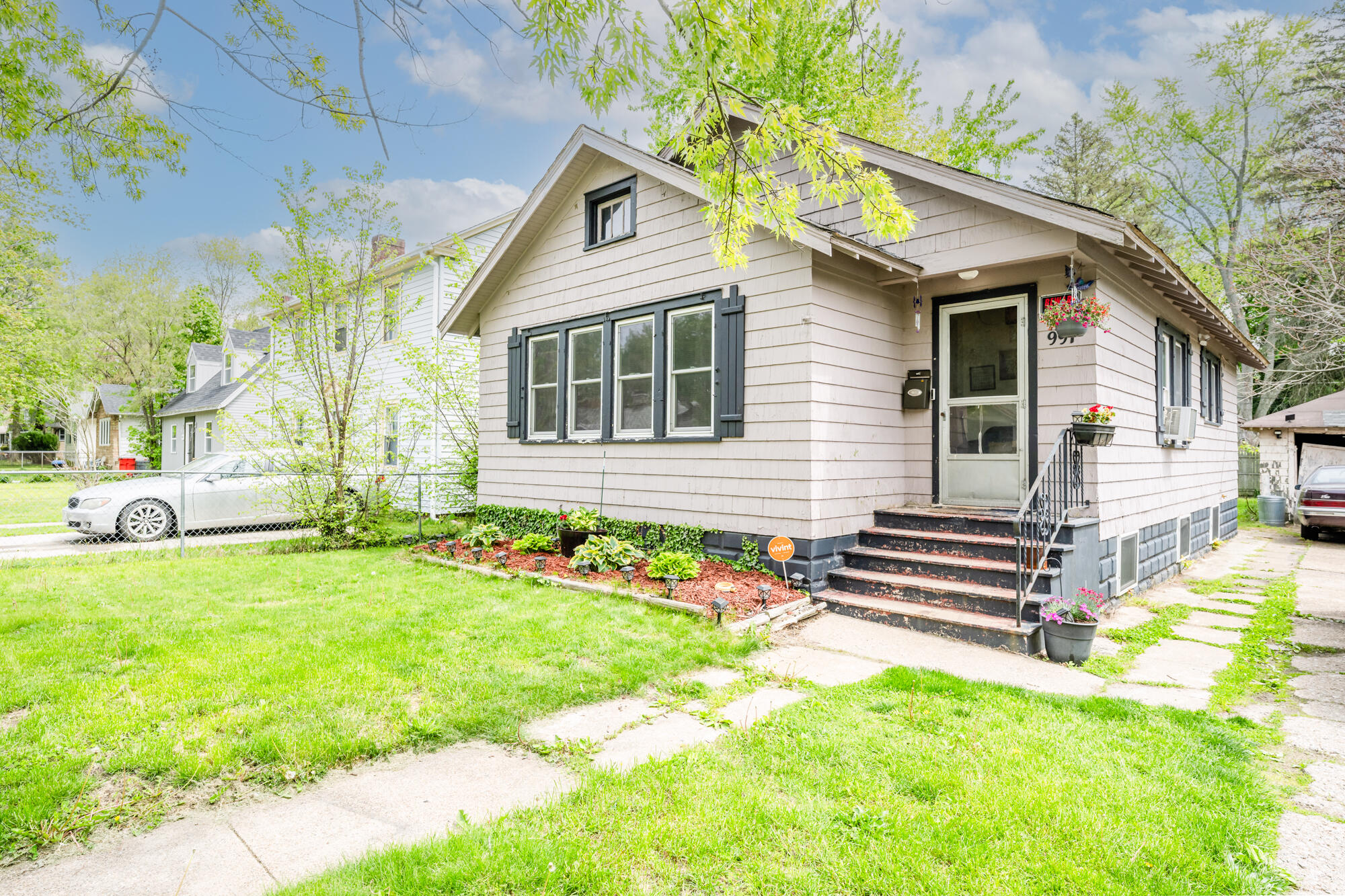 991 Ogden Avenue Benton Harbor MI 49022