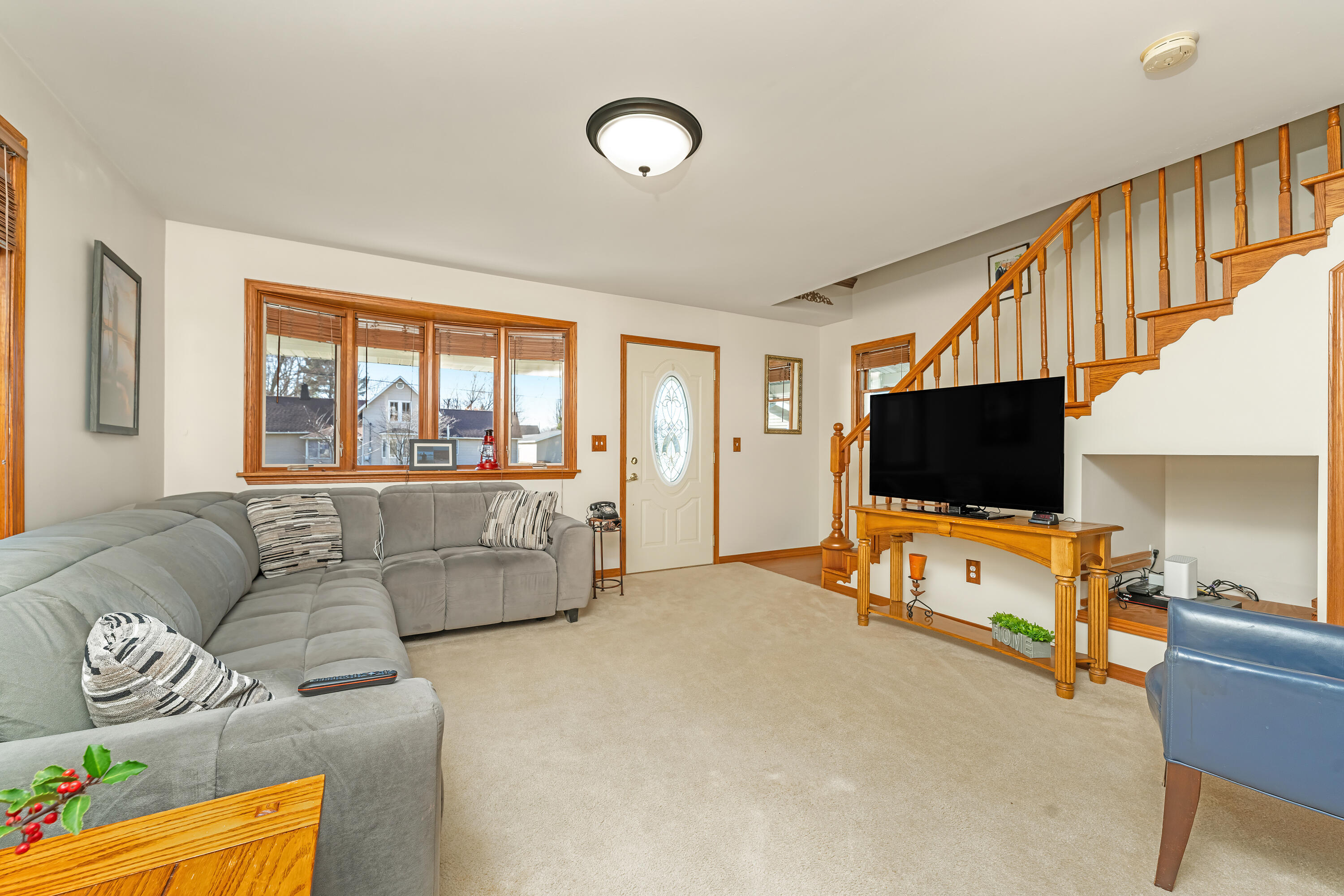 121 Cr 687 Street South Haven MI 49090