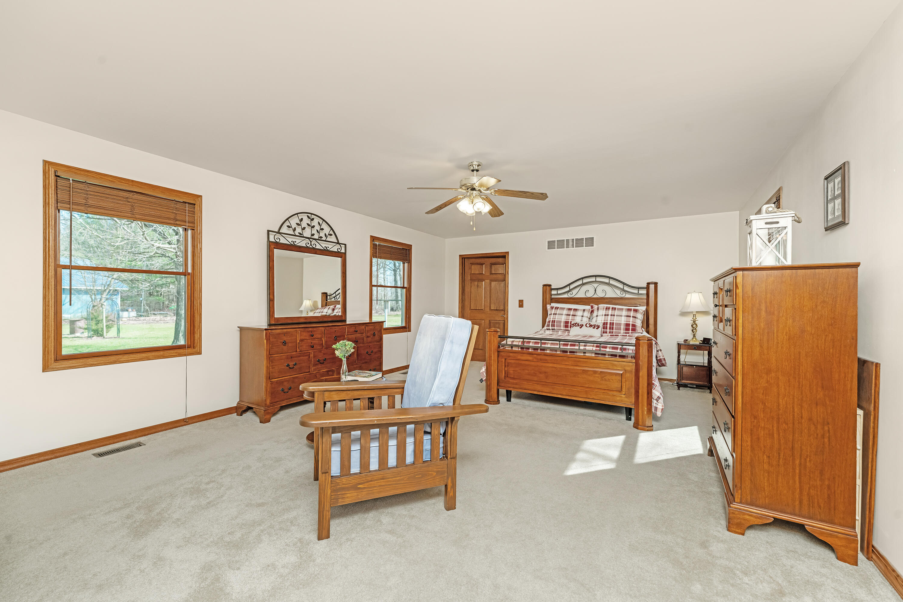 121 Cr 687 Street South Haven MI 49090