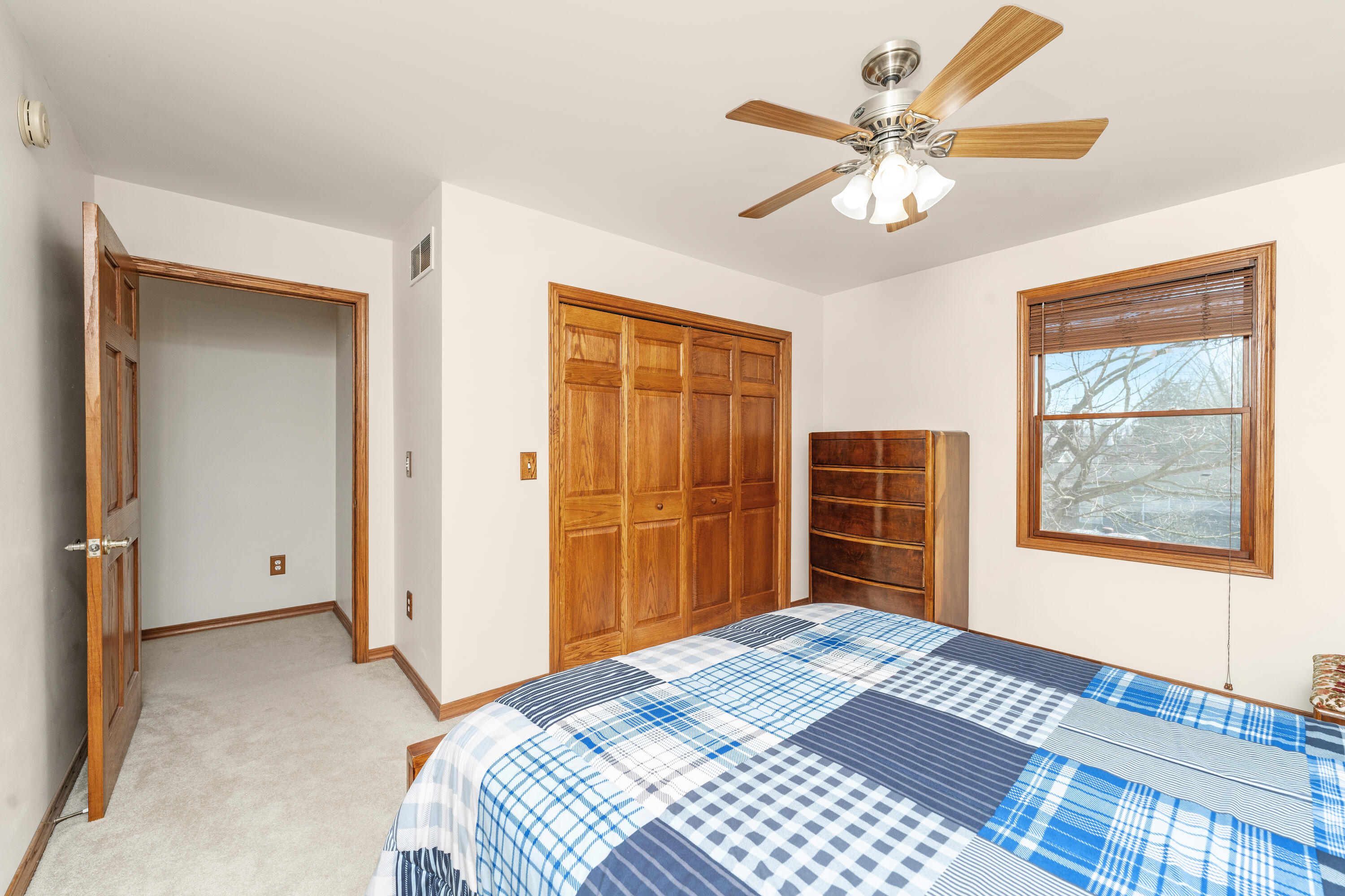 121 Cr 687 Street South Haven MI 49090