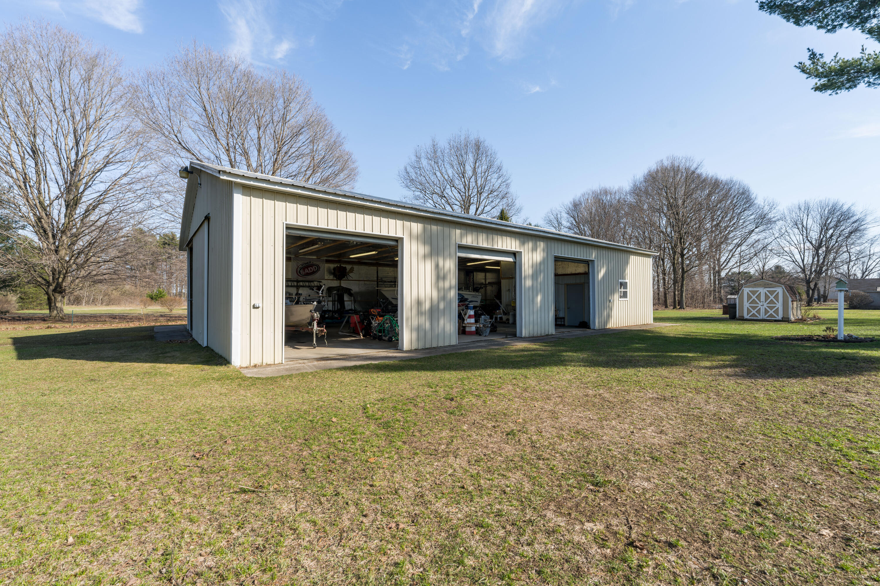 121 Cr 687 Street South Haven MI 49090