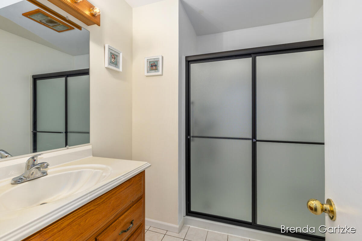1880 Lynne Lane NW Grand Rapids MI 49504