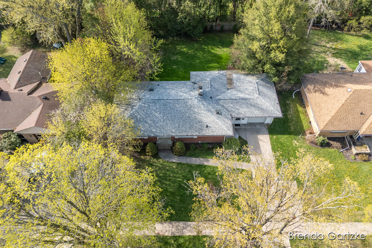 1880 Lynne Lane NW Grand Rapids MI 49504